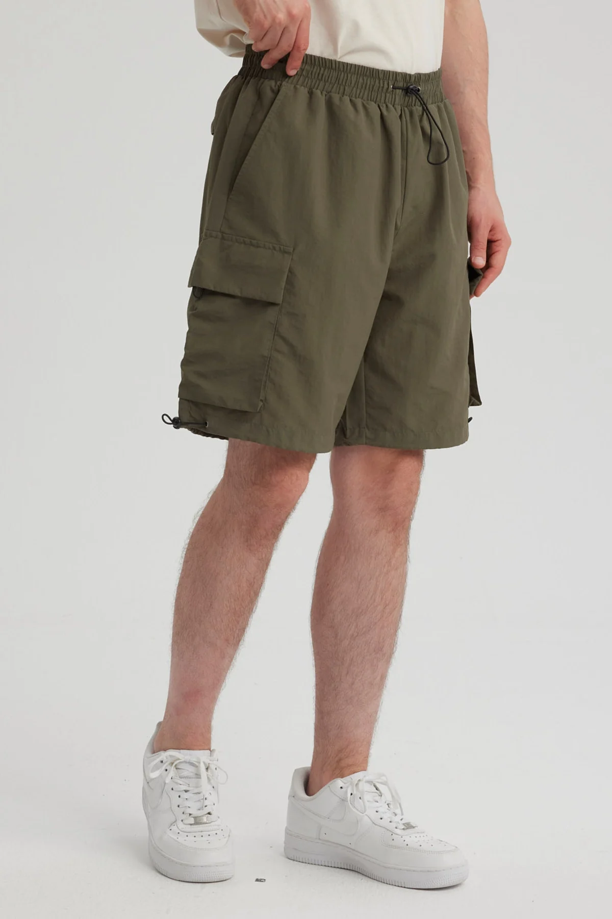 Bermuda Hombre Cargo Técnico Verde Militar - Image 2