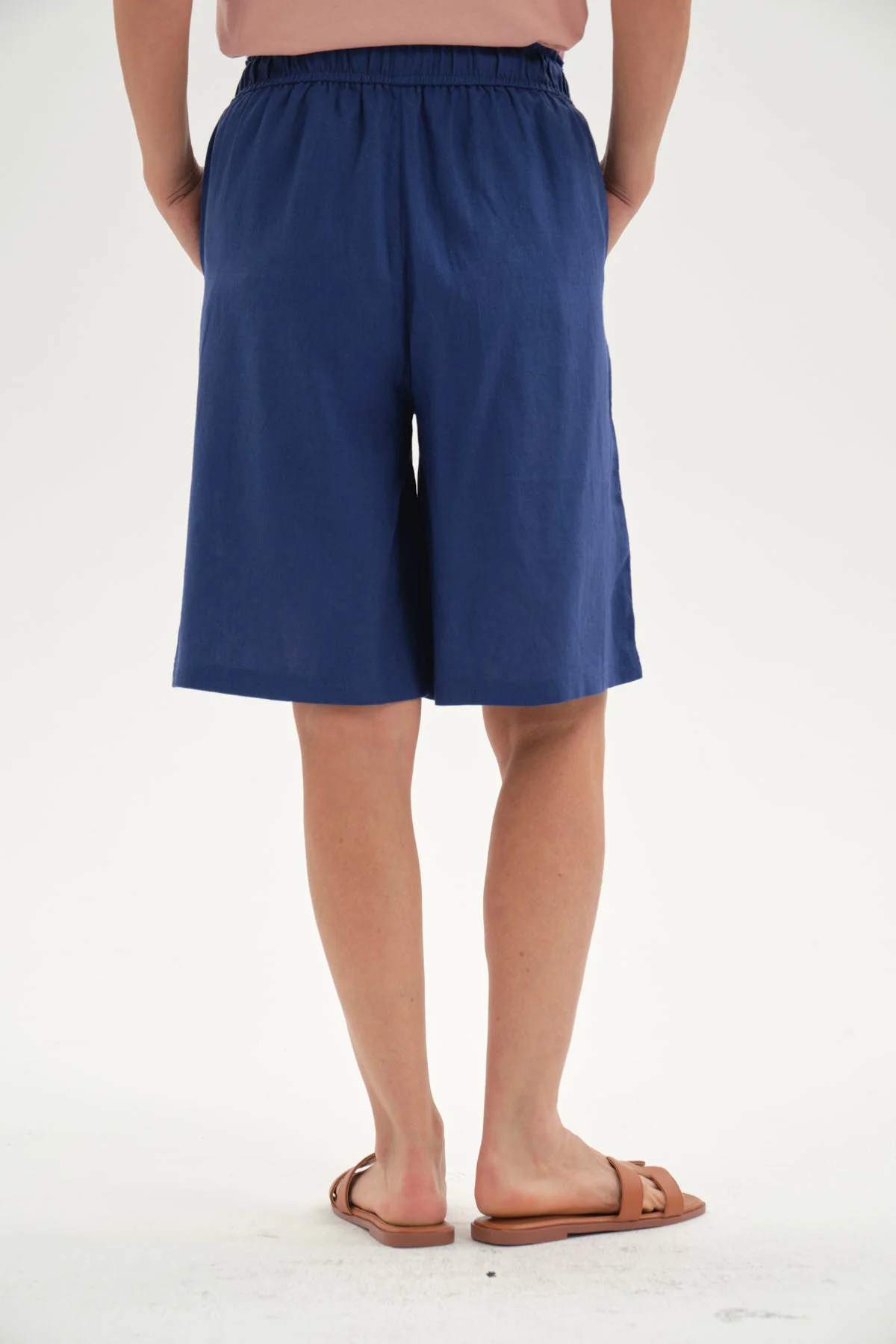 Bermuda Mujer Pretina Elasticada Azul - Image 3