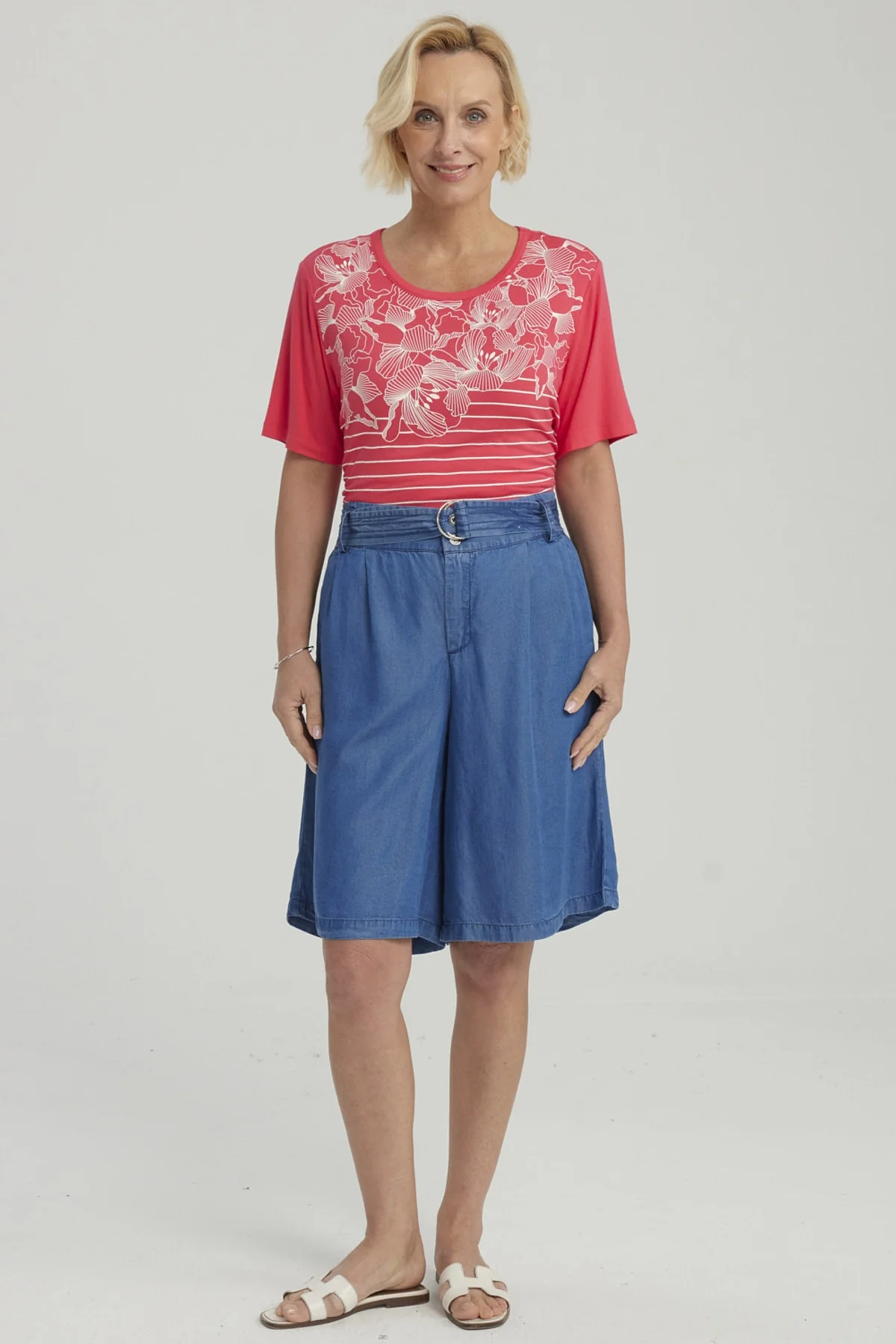 Bermuda Mujer Tencel Tiro Alto Azul - Image 4