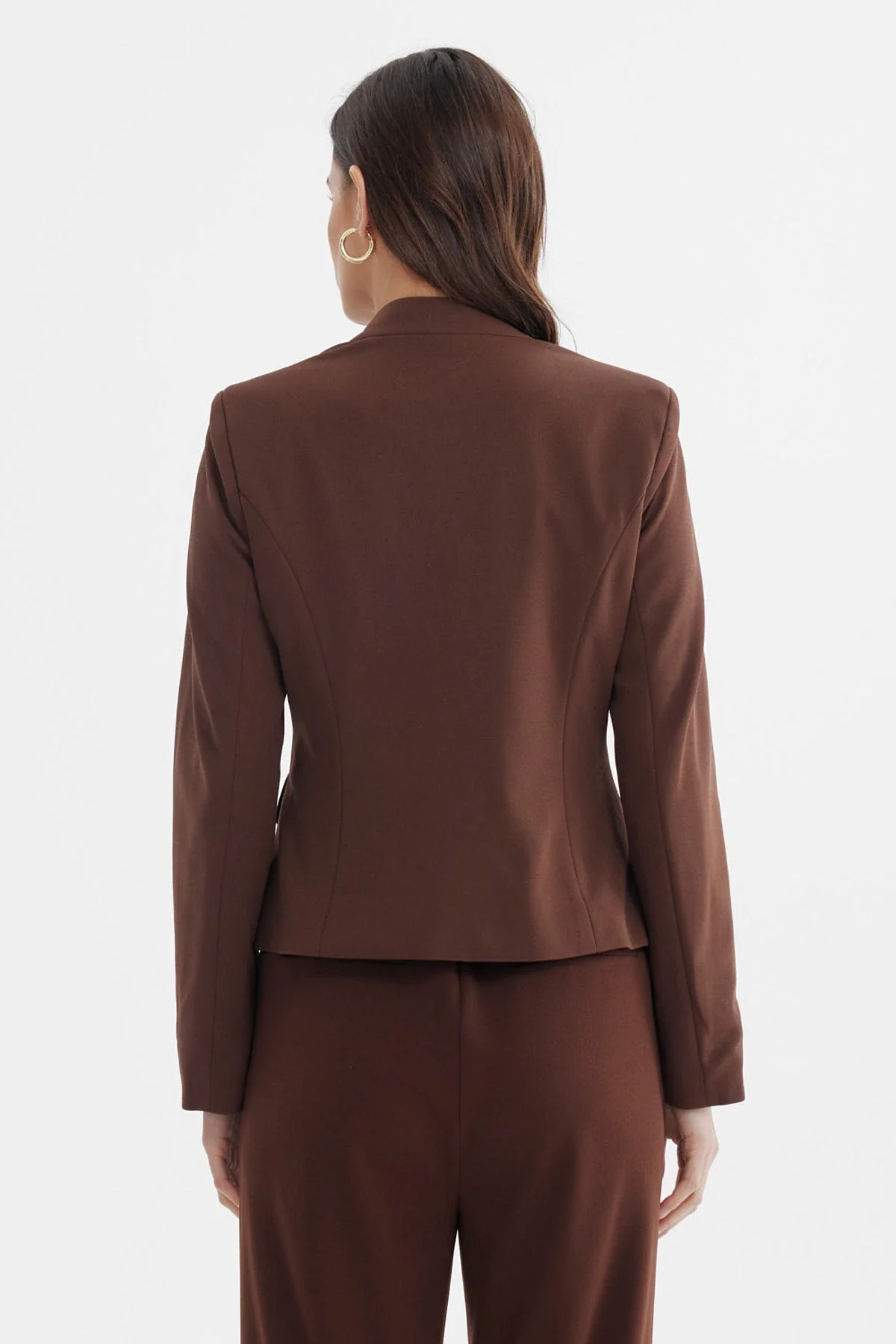 Blazer Mujer Abotonado Con Bolsillo Chocolate - Image 3