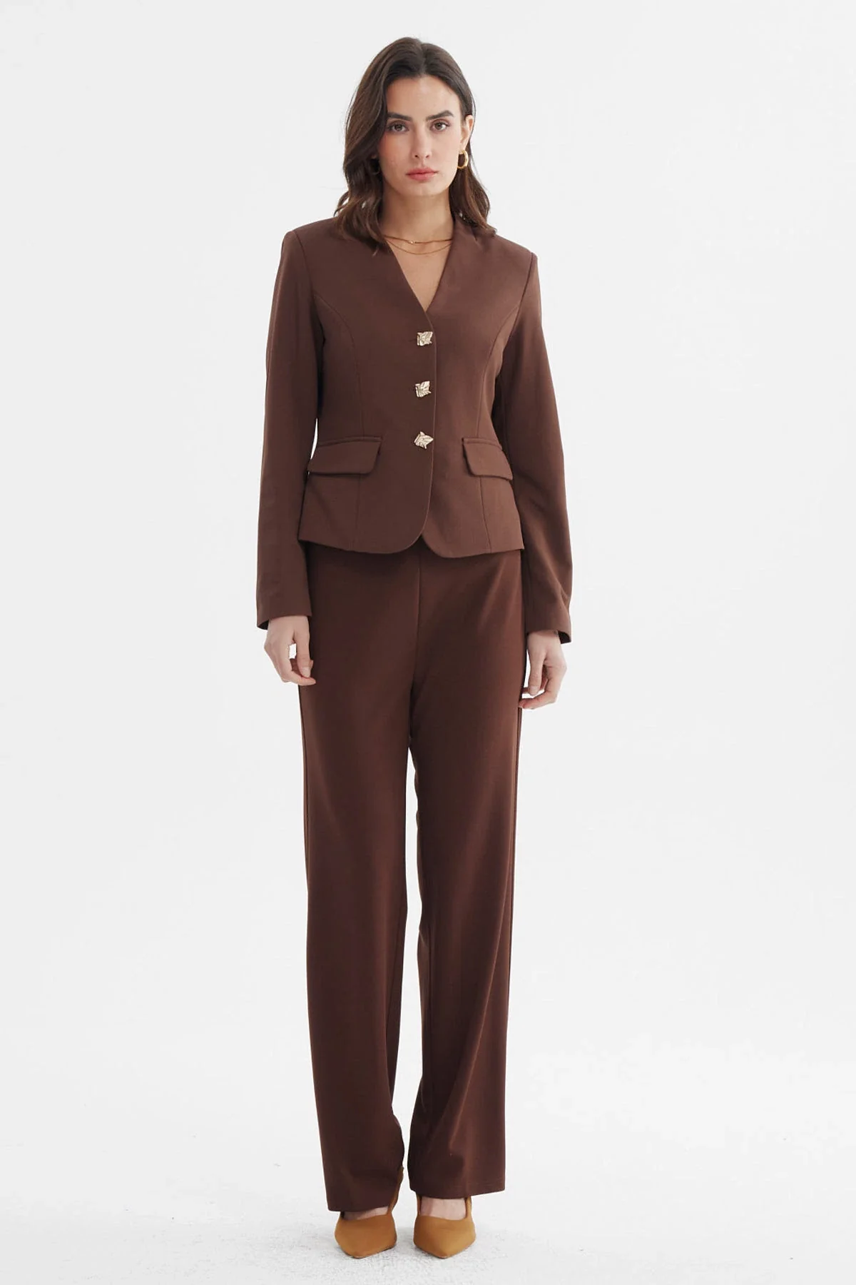 Blazer Mujer Abotonado Con Bolsillo Chocolate - Image 4