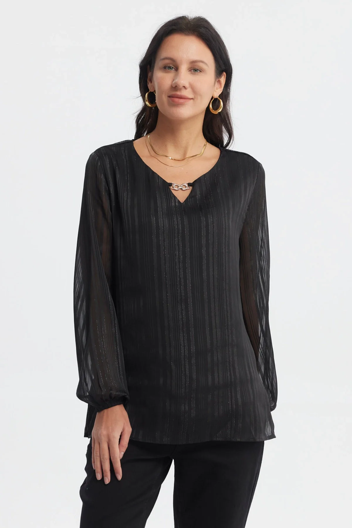 Blusa Mujer Aplicación Cuello Negro