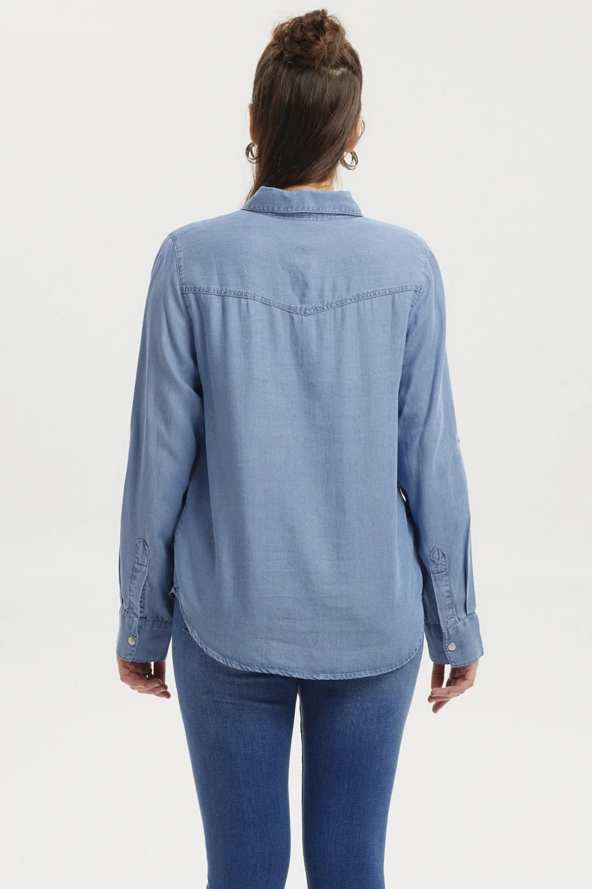 Blusa Mujer Clásica Bolsillo Azul Claro - Image 3