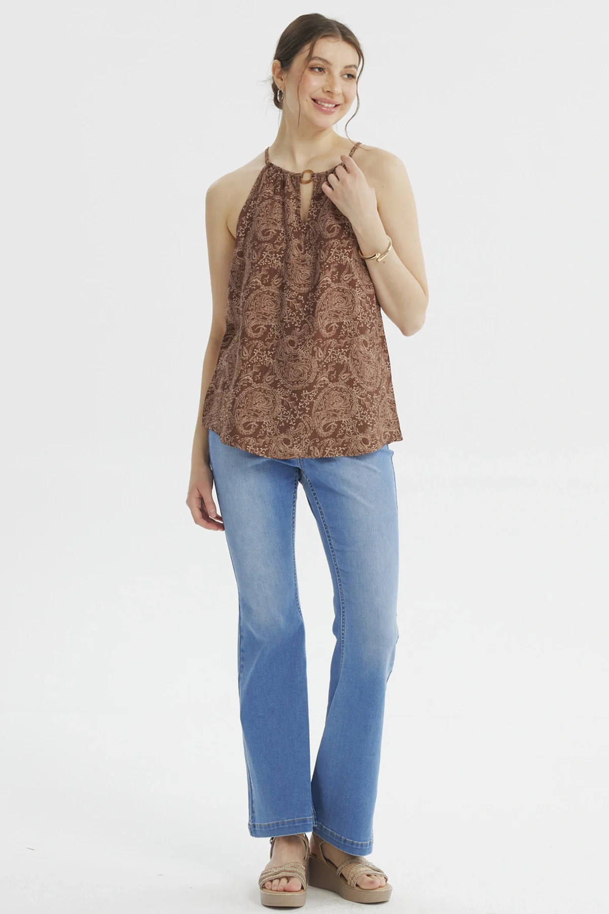 Blusa Mujer Halter Estampada Café Claro - Image 4