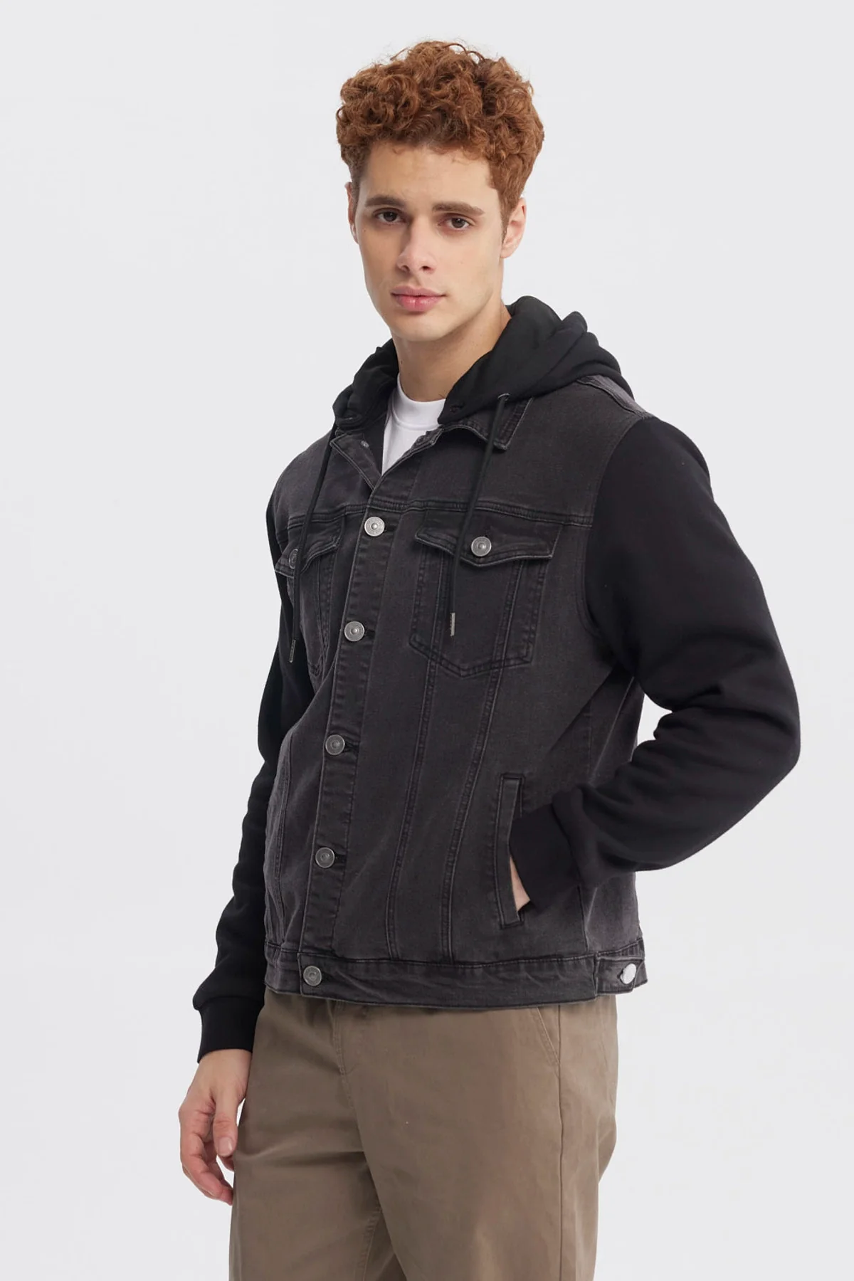 Chaqueta Hombre Denim Con Gorro Negro - Image 2