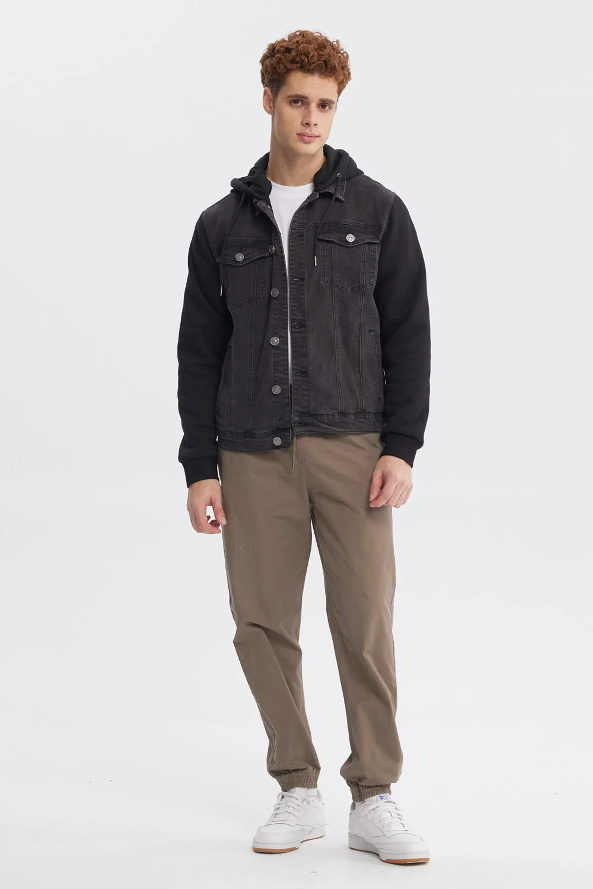 Chaqueta Hombre Denim Con Gorro Negro - Image 4