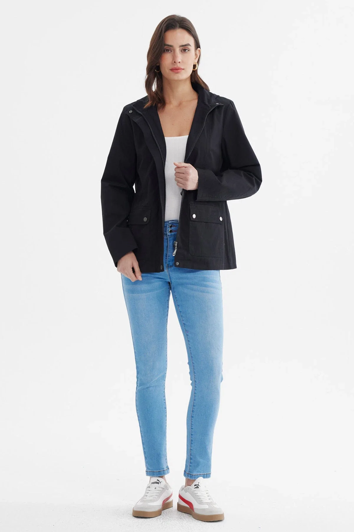 Chaqueta Mujer Con Gorro Negro - Image 4