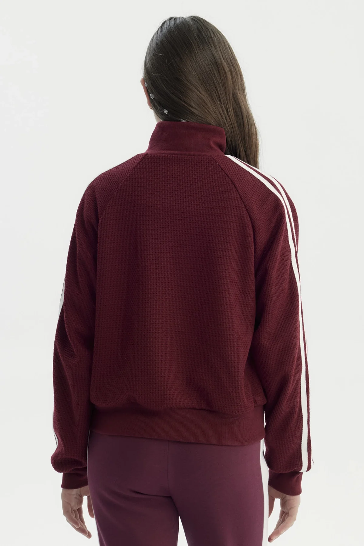 Chaqueta Niña Cuello Con Cierre Burdeo - Image 3
