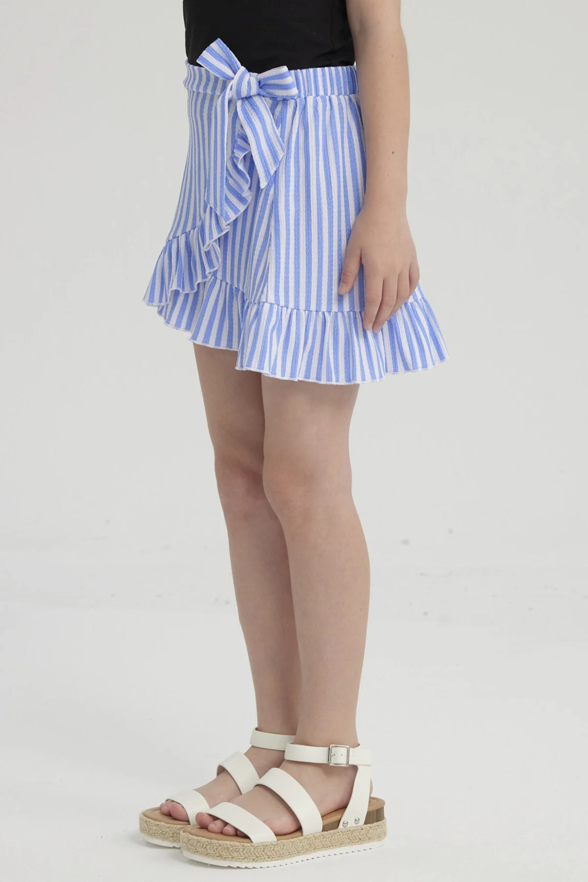 Falda Niña Short Full Print Celeste - Image 2