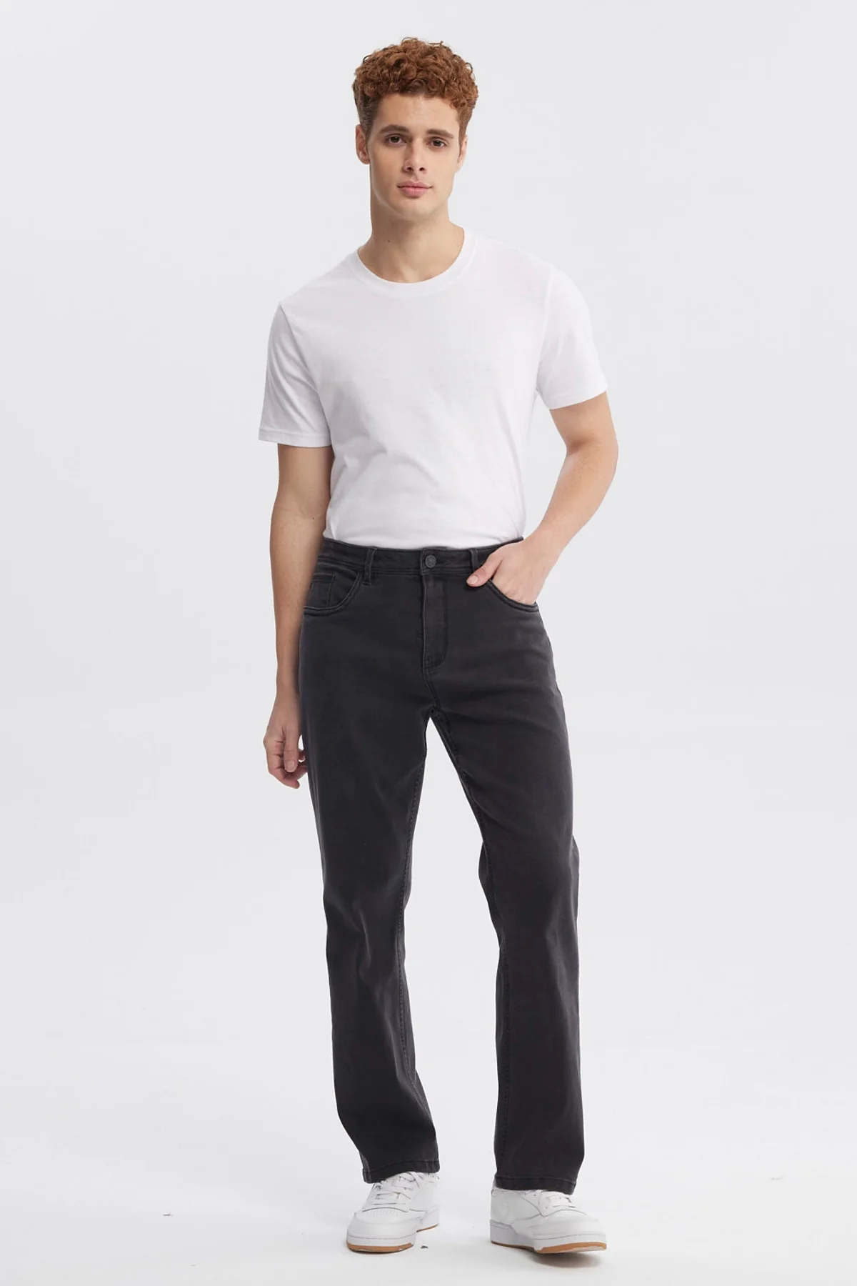Jeans Hombre 605 Straight Negro - Image 4