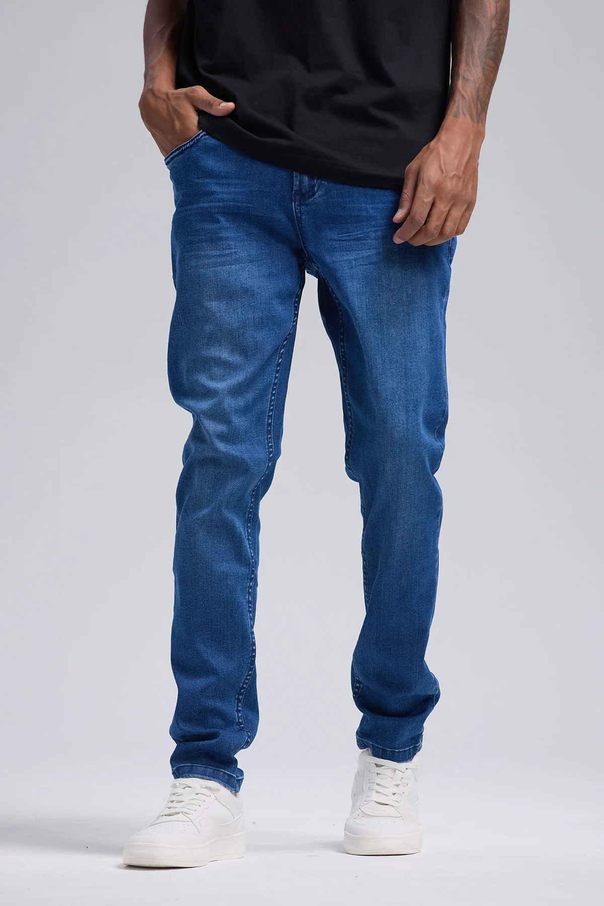 Jeans Hombre Slim 701 Azul Oscuro - Image 2