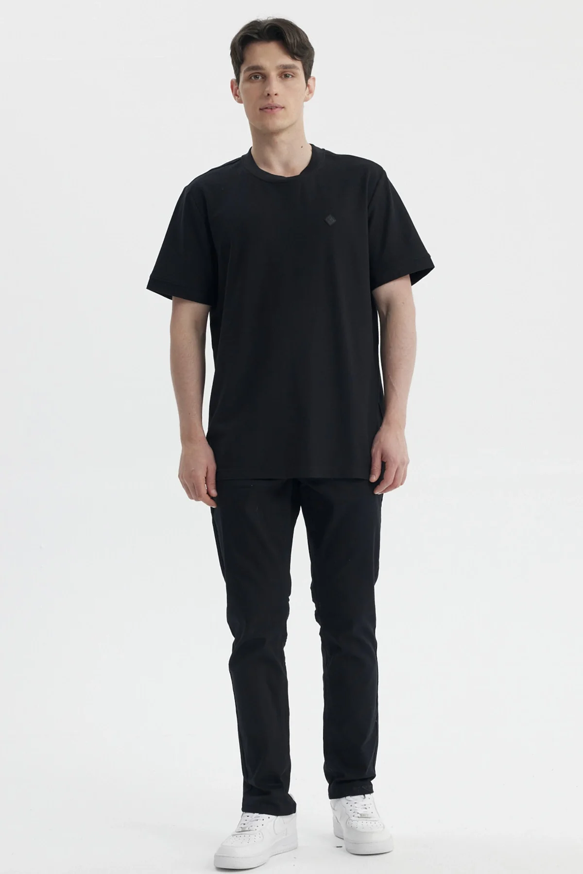 Jeans Hombre Slim Color Negro - Image 4