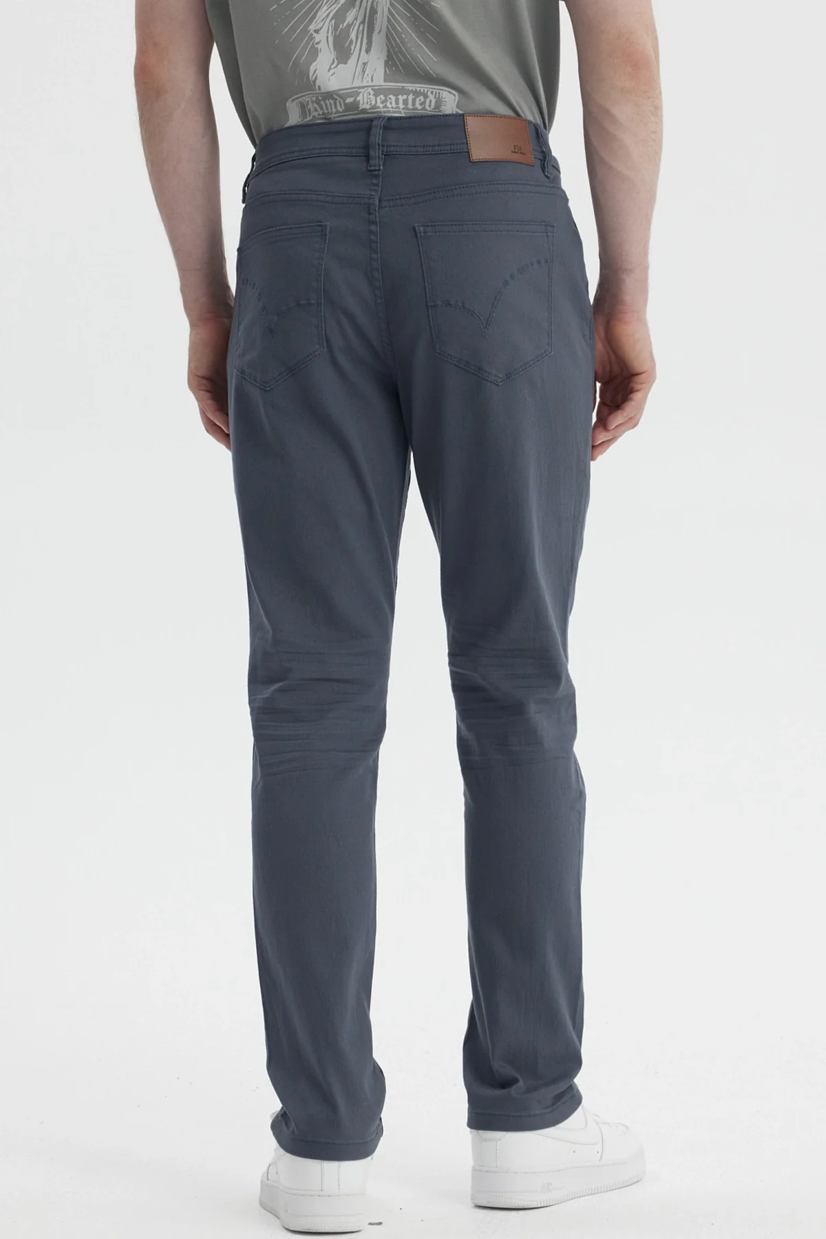 Jeans Hombre Slim Color Petroleo - Image 3
