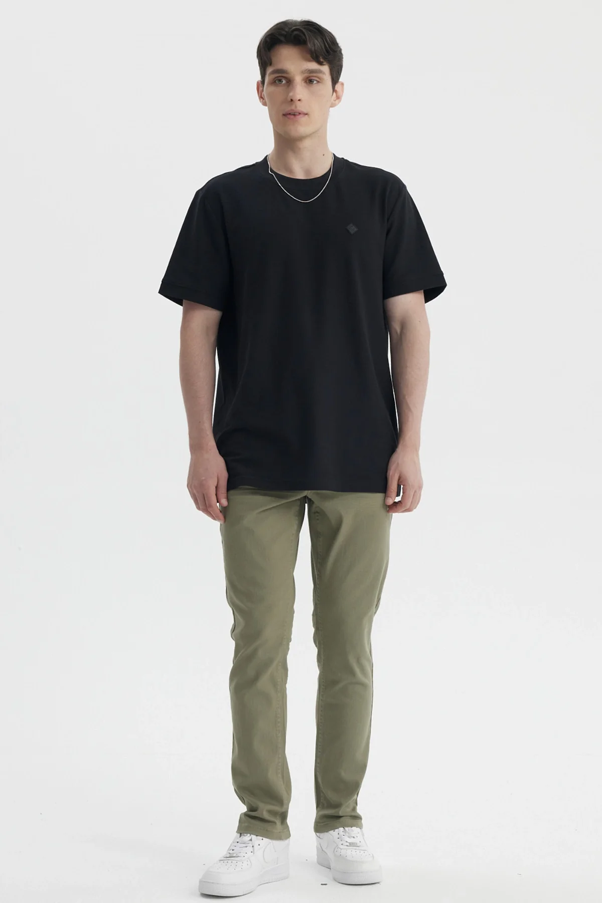 Jeans Hombre Slim Color Verde Militar - Image 4
