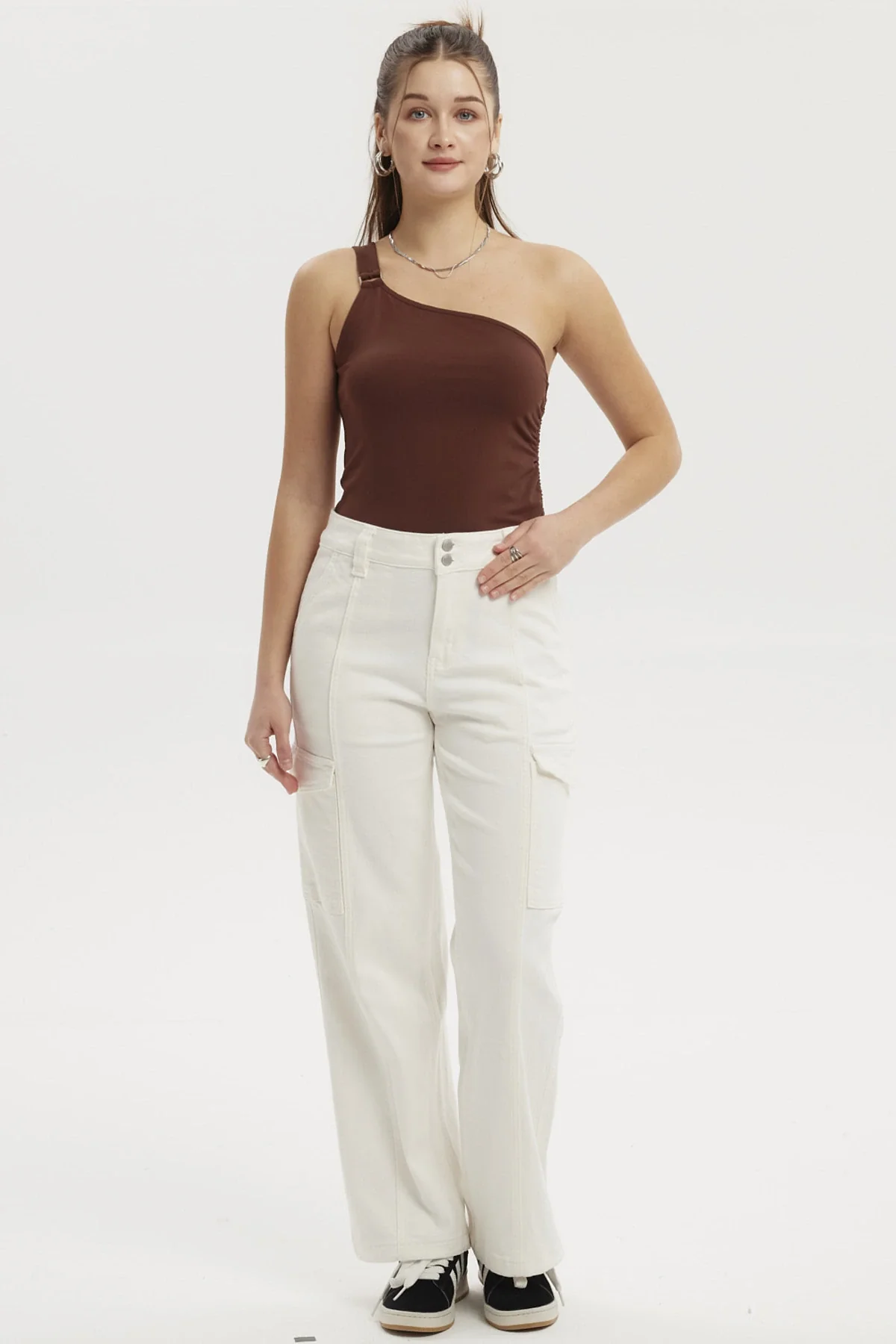 Jeans Mujer Calce Recto Color Crudo - Image 4