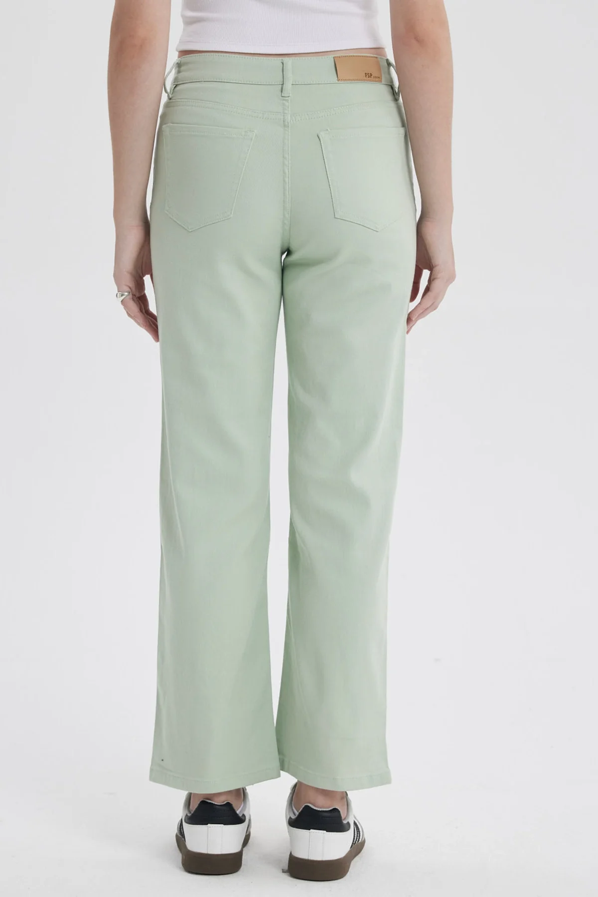 Jeans Mujer Calce Recto Verde Agua - Image 3