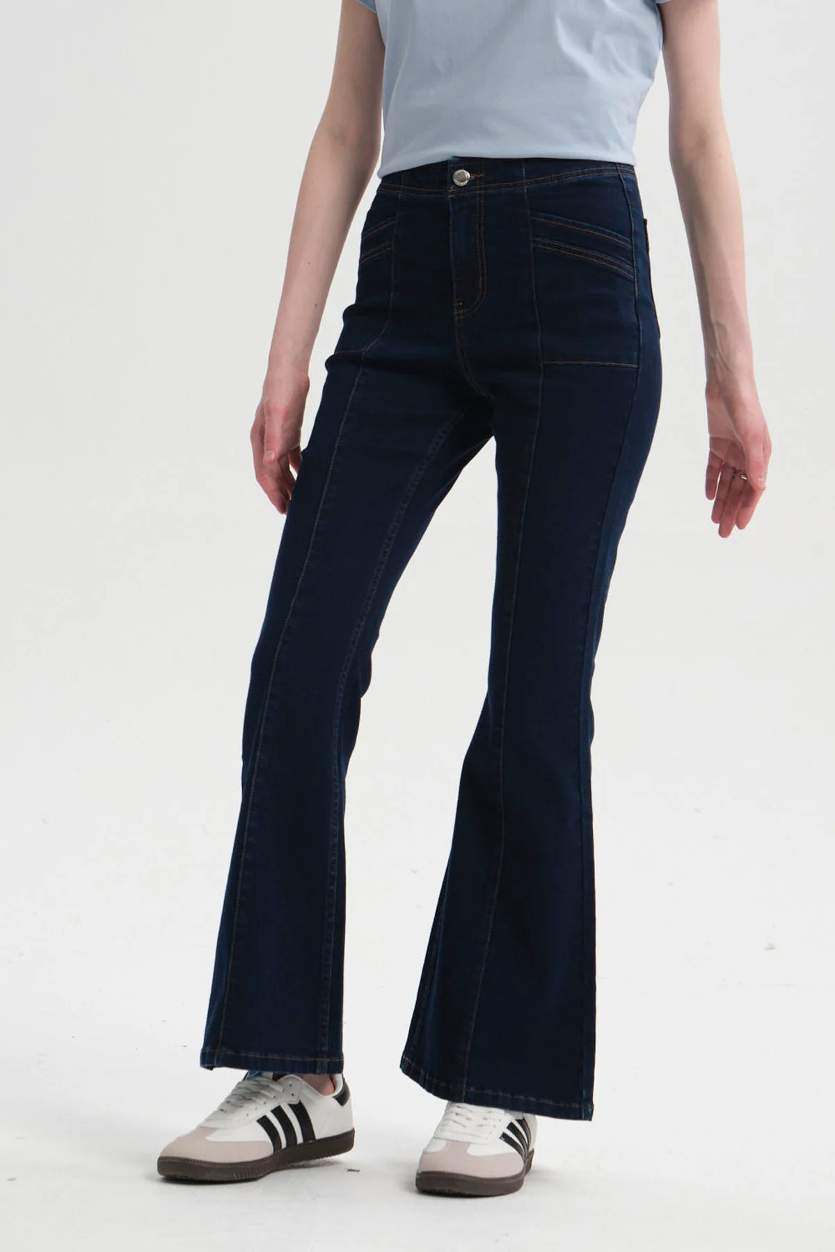 Jeans Mujer Flare Azul Oscuro - Image 3