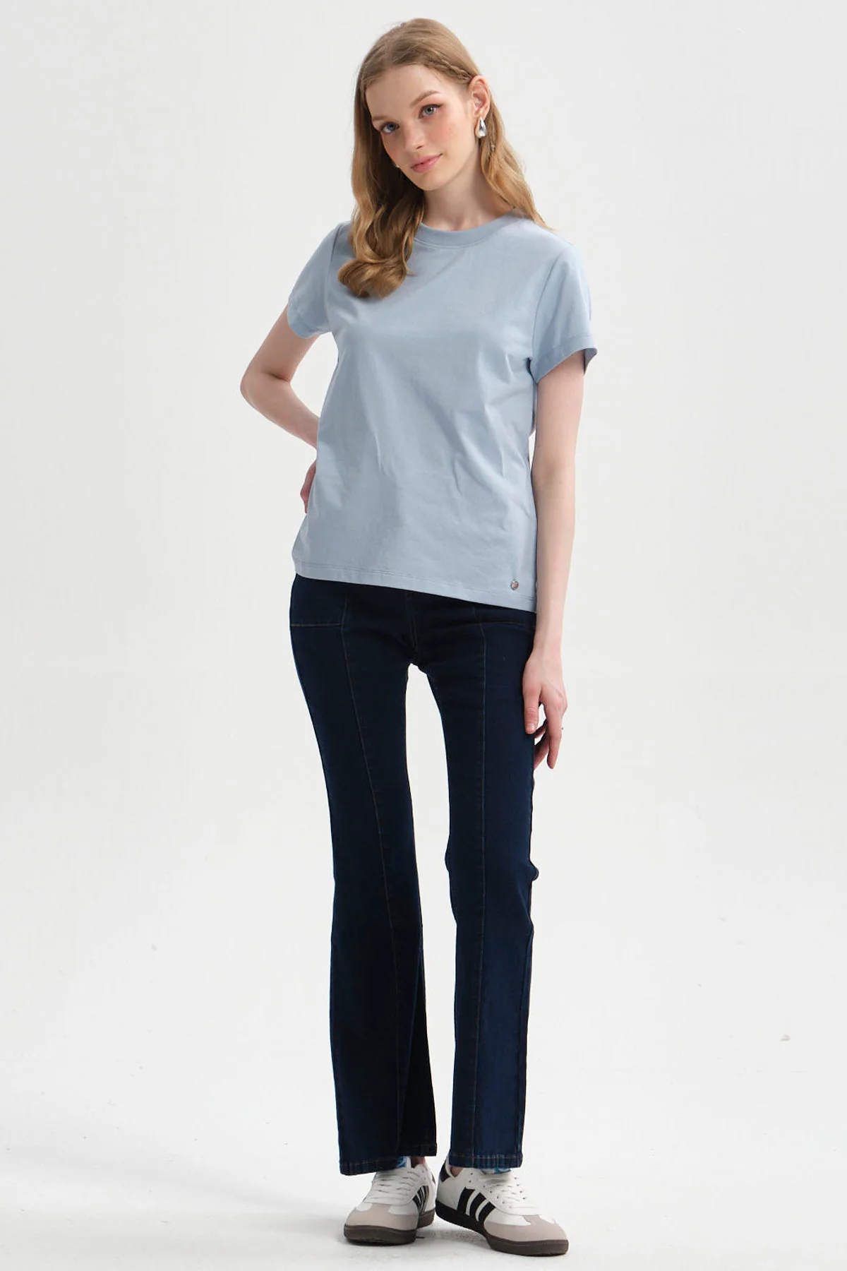 Jeans Mujer Flare Azul Oscuro - Image 4