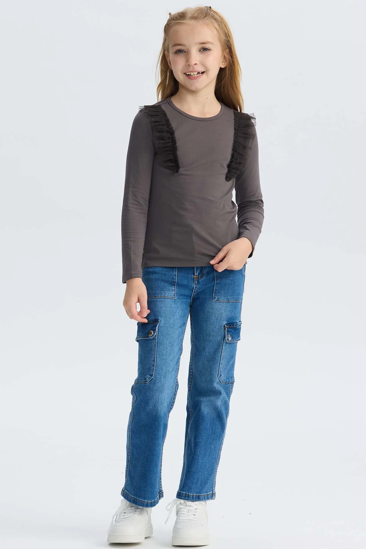 Jeans Niña Cargo Calce Recto Azul - Image 4