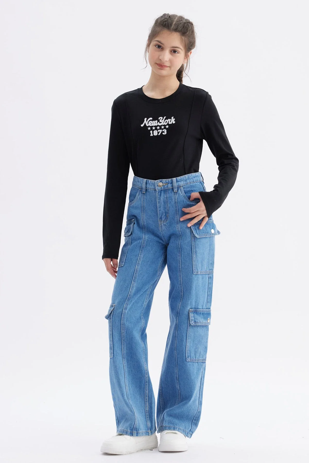 Jeans Niña Cargo Con Dos Bolsillos Azul - Image 4