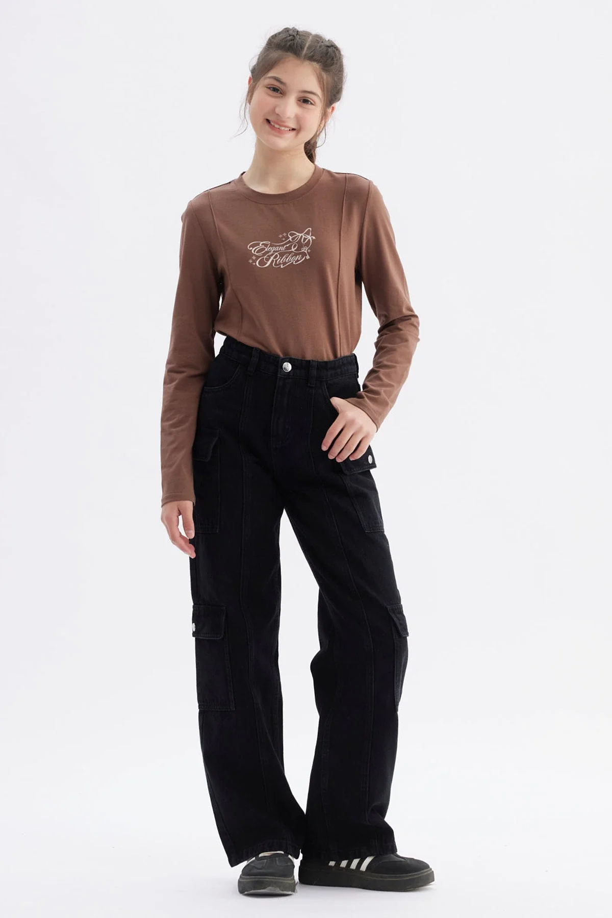 Jeans Niña Cargo Con Dos Bolsillos Negro - Image 4