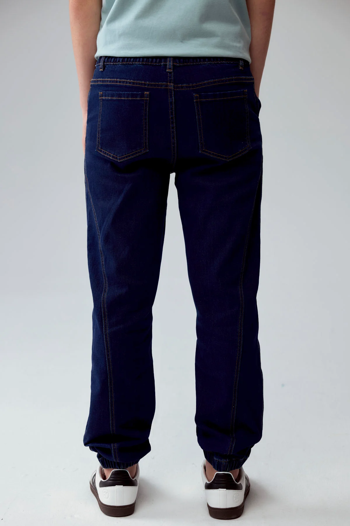 Jeans Niño Jogger Azul Oscuro - Image 3