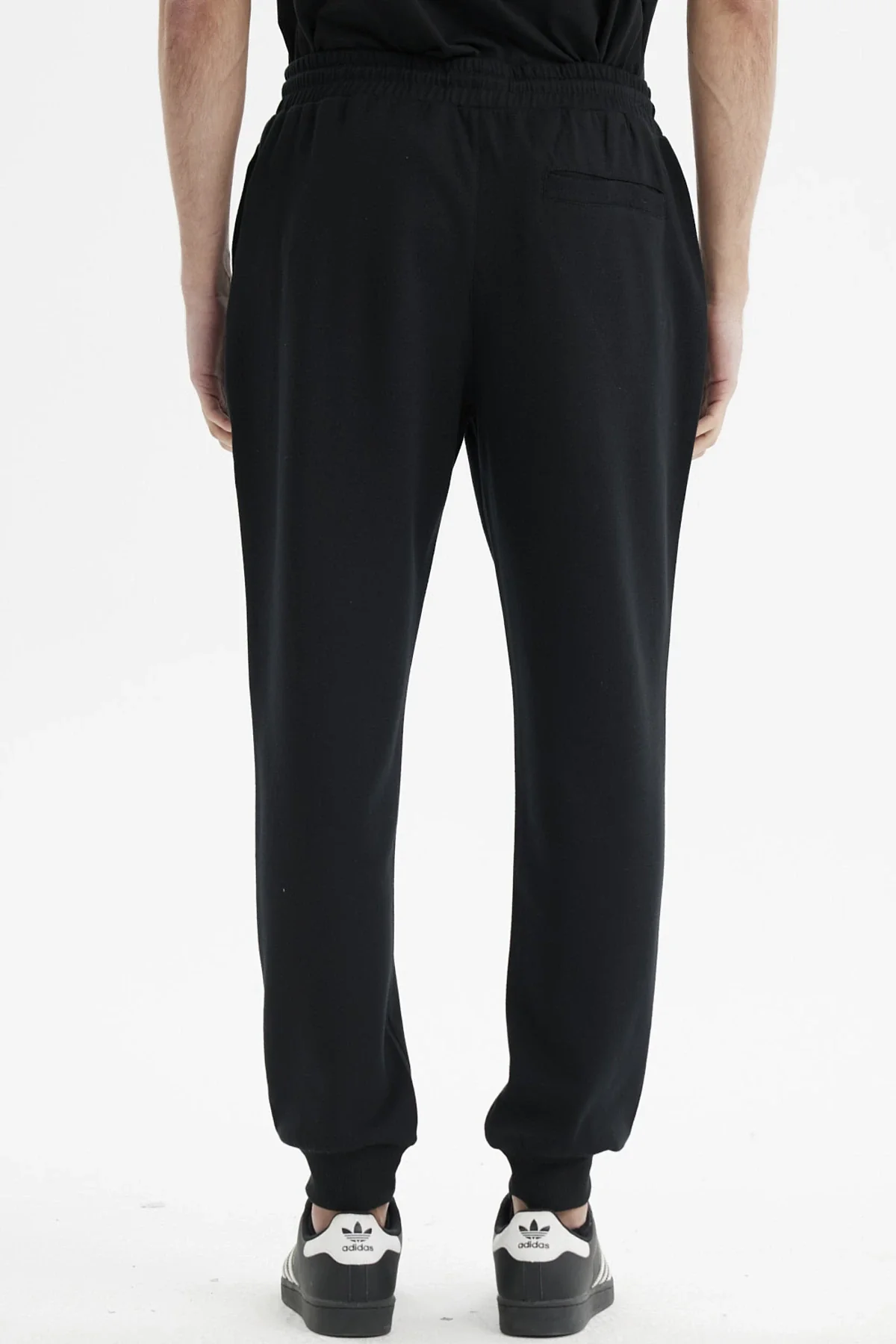 Pantalón Buzo Hombre Jogger Básico Negro - Image 3