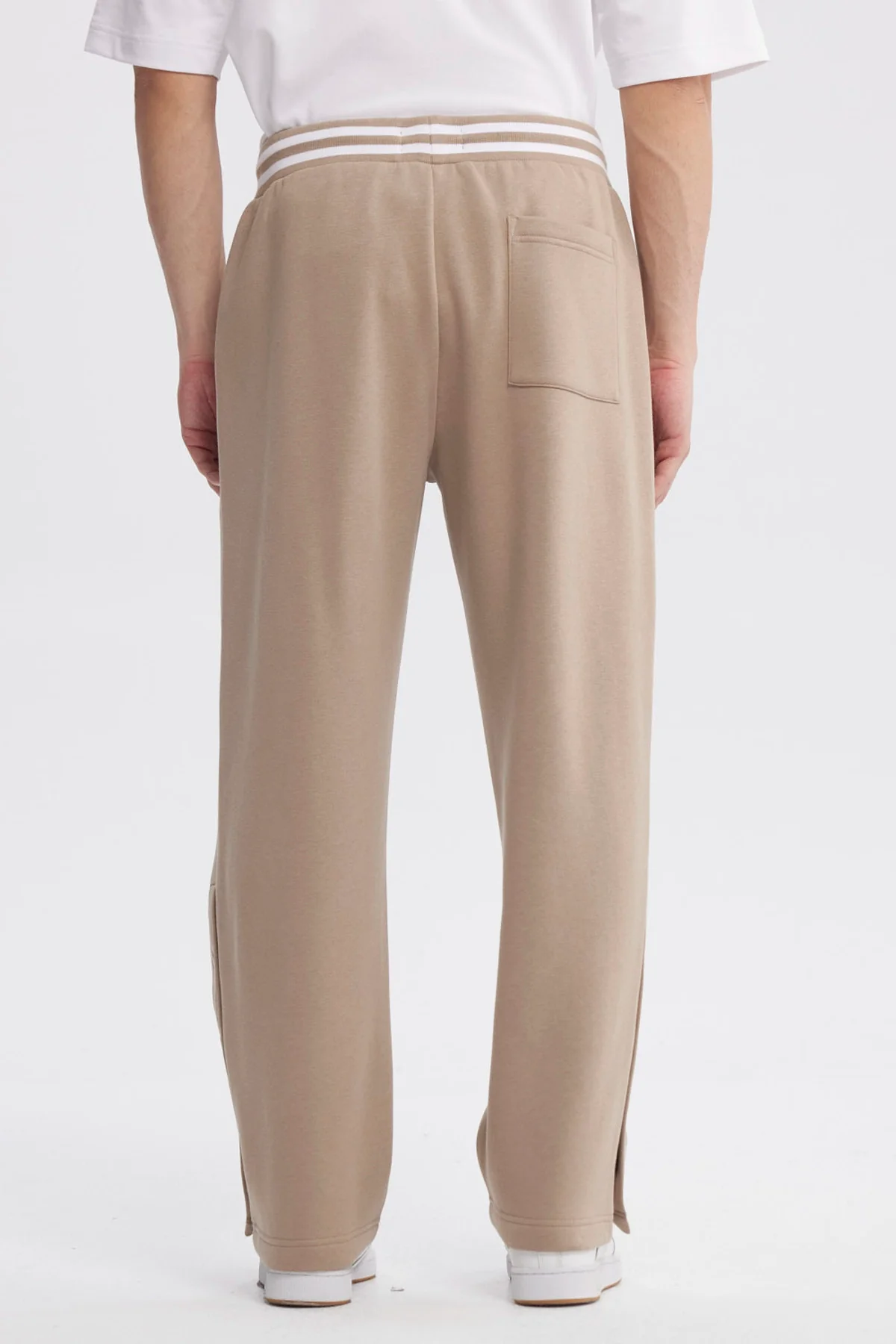 Pantalón Buzo Hombre Juvenil Calce Recto Beige - Image 3