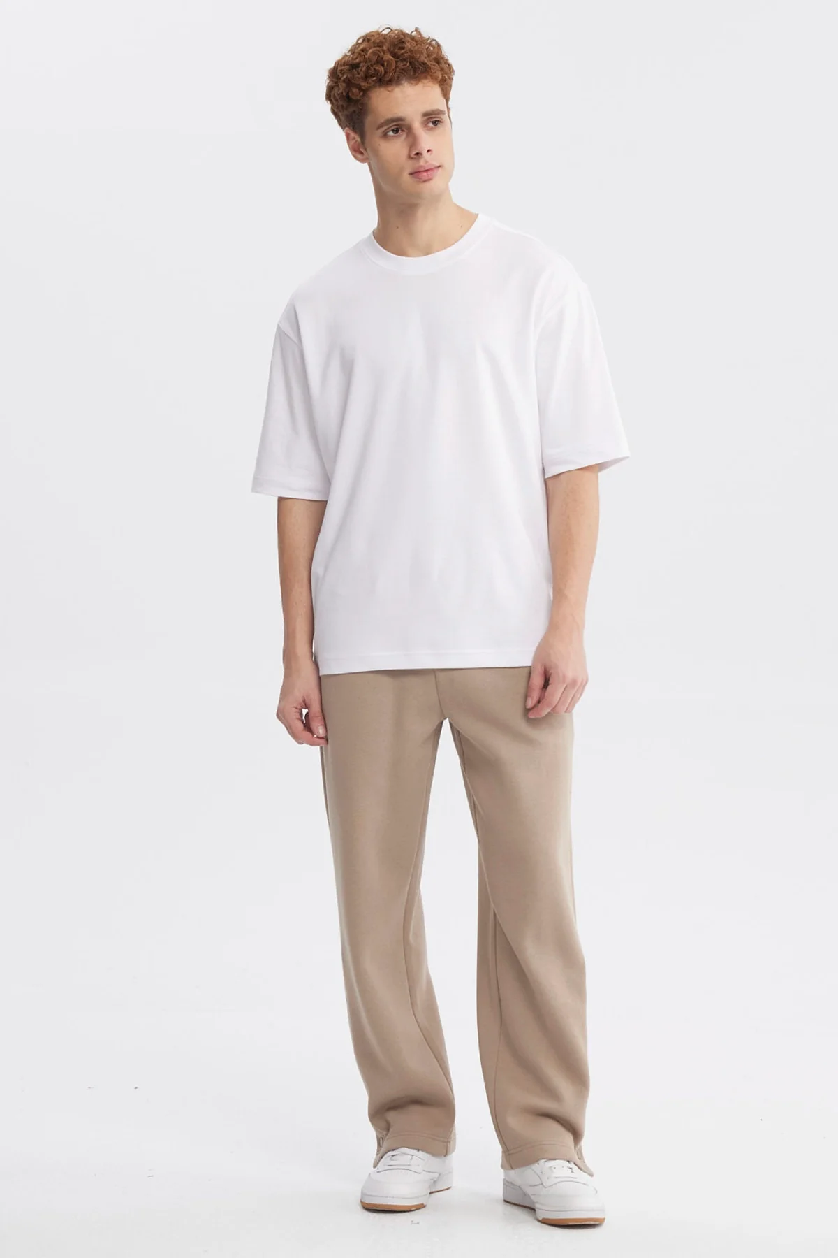 Pantalón Buzo Hombre Juvenil Calce Recto Beige - Image 4