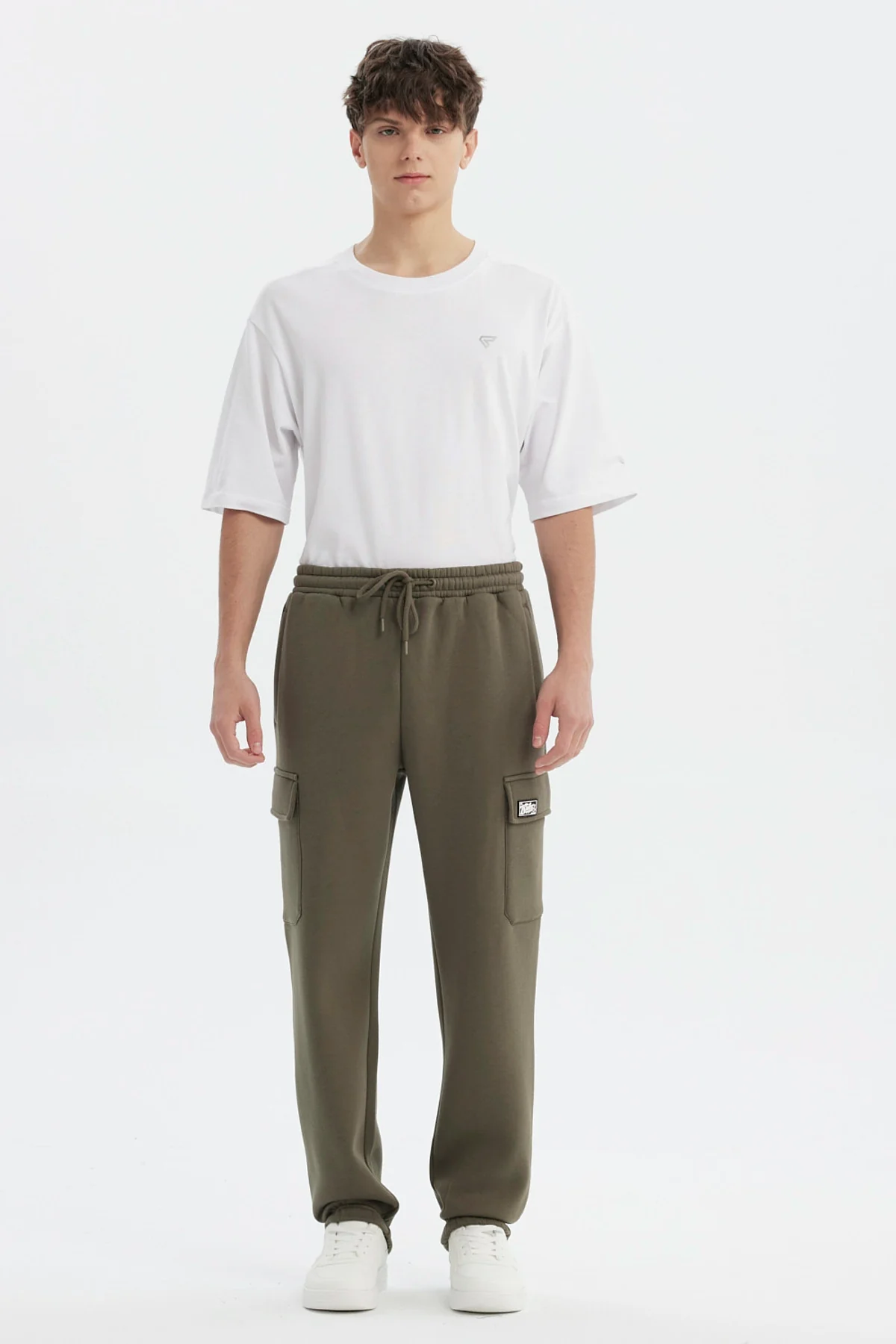 Pantalón Buzo Hombre Juvenil Pitillo Verde Militar - Image 4