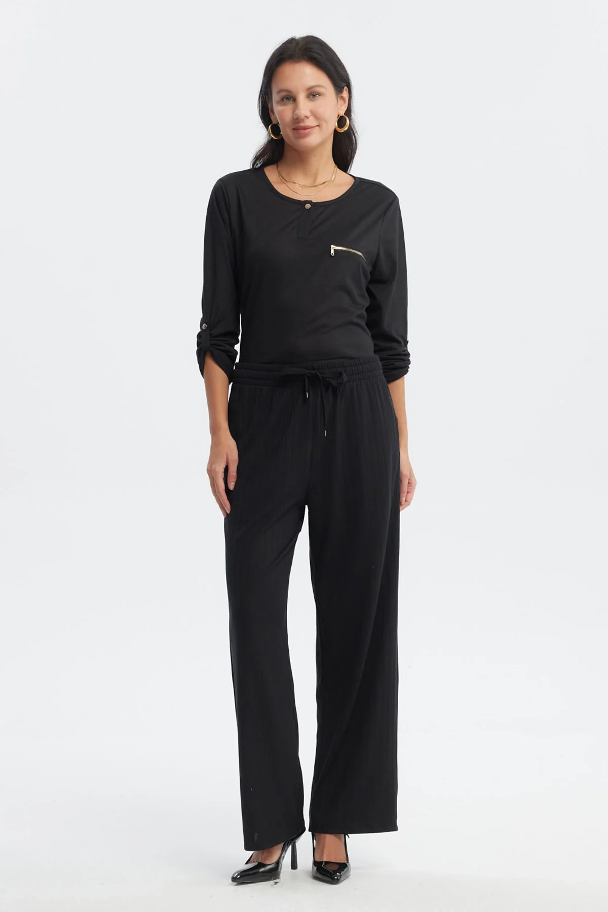 Pantalón Buzo Mujer Calce Recto Negro - Image 4
