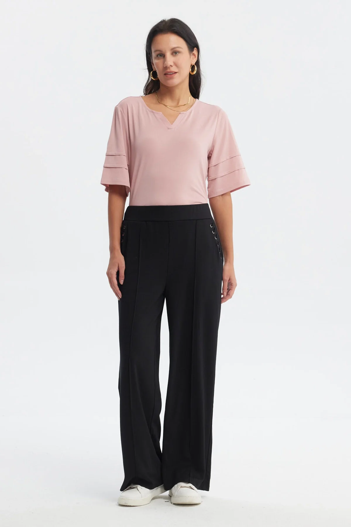Pantalón Buzo Mujer Calce Recto Negro - Image 4