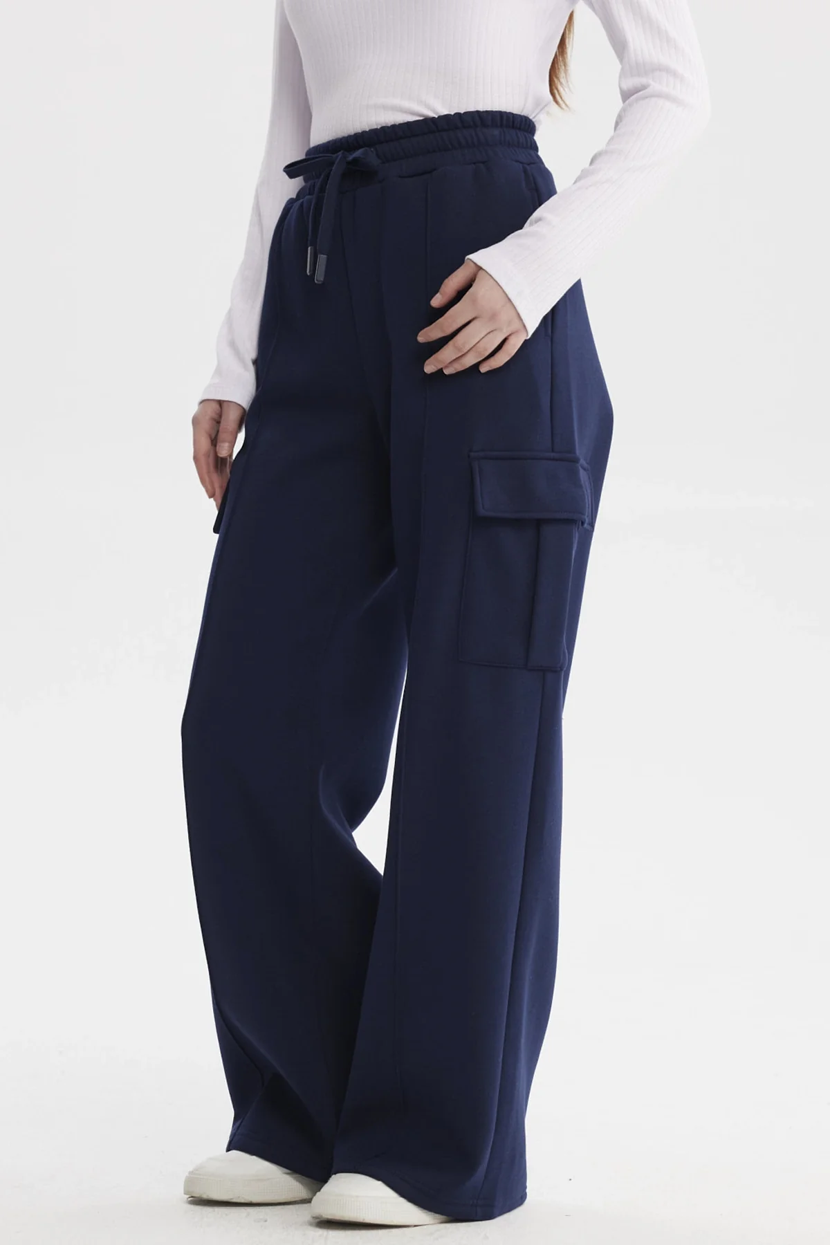 Pantalón Buzo Mujer Cargo Azul Oscuro - Image 2