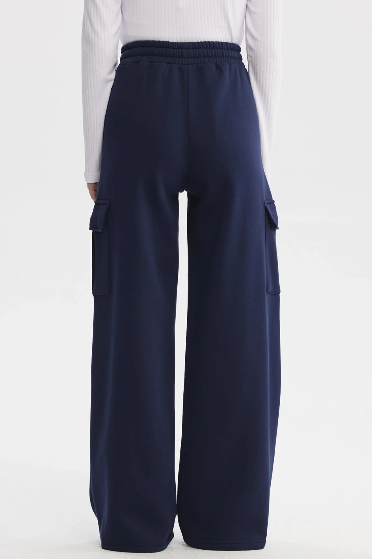 Pantalón Buzo Mujer Cargo Azul Oscuro - Image 3