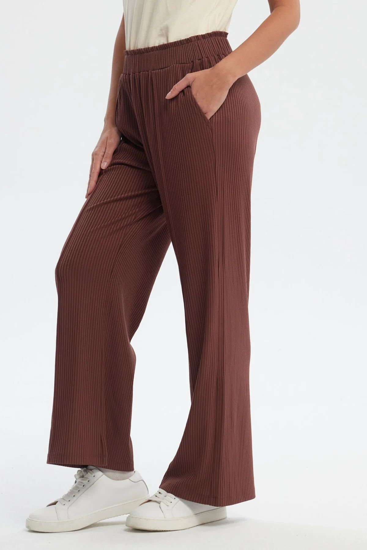 Pantalón Buzo Mujer Costura Delantero Café - Image 2