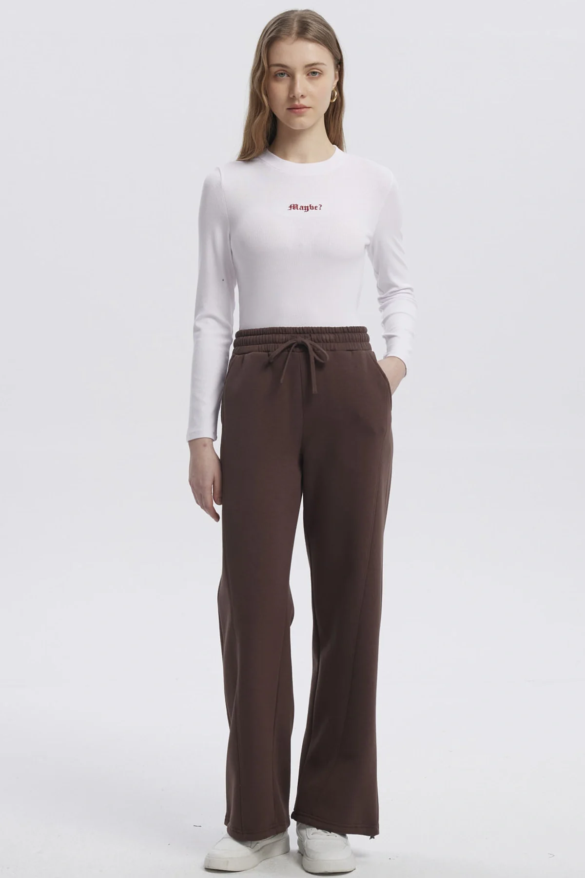 Pantalón Buzo Mujer Jogger Chocolate - Image 4