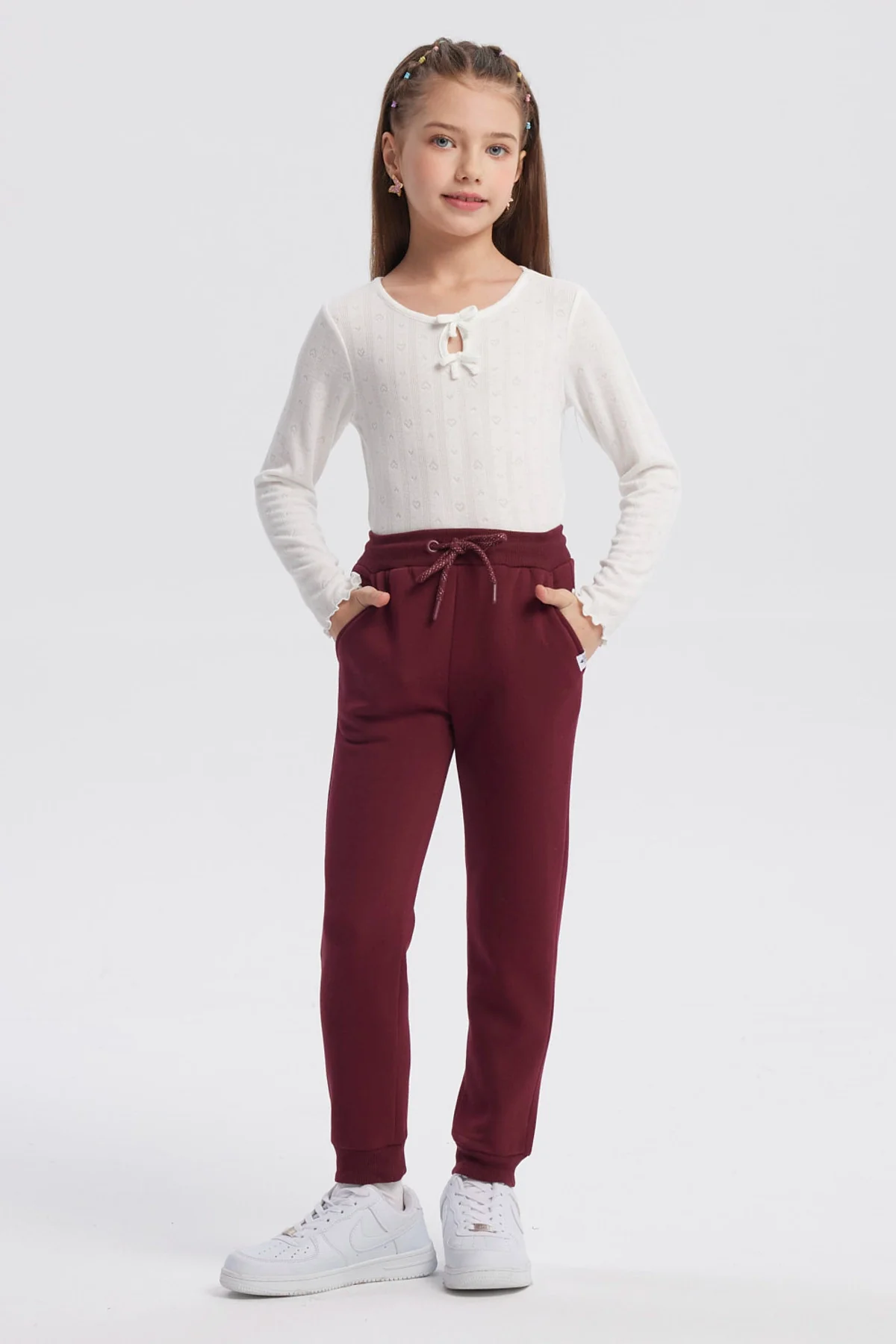 Pantalón Buzo Niña Jogger Burdeo - Image 4