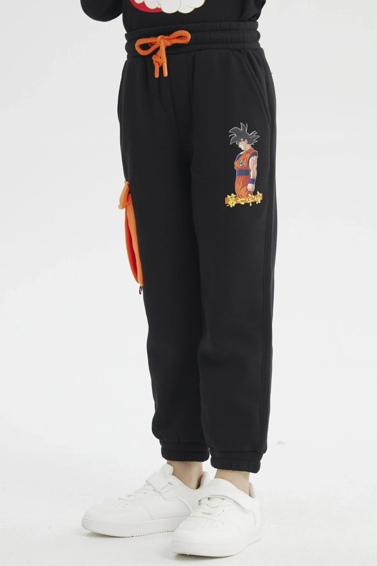 Pantalón Buzo Niño Dragon Ball Negro - Image 3