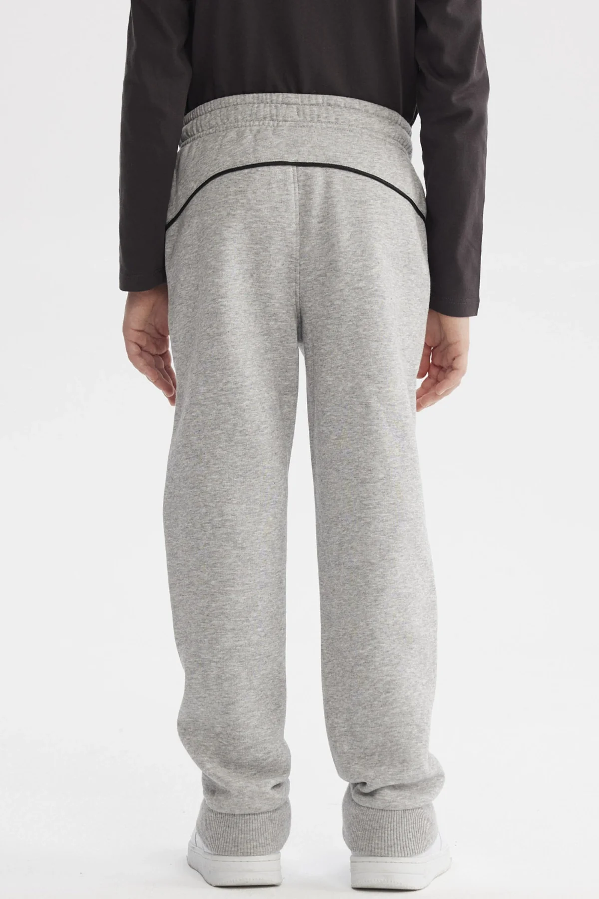 Pantalón Buzo Niño Pitillo Gris Melange - Image 3