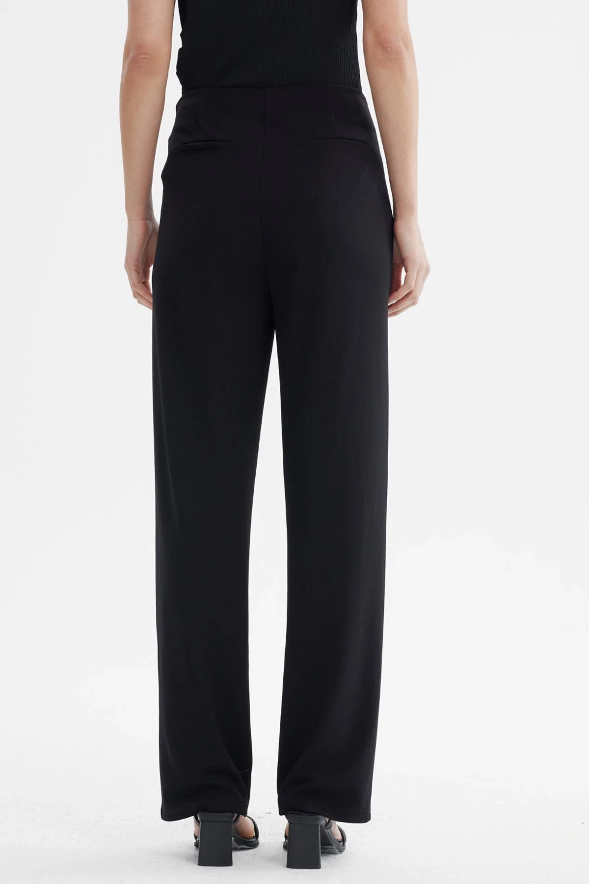 Pantalón Mujer Calce Recto Negro - Image 3