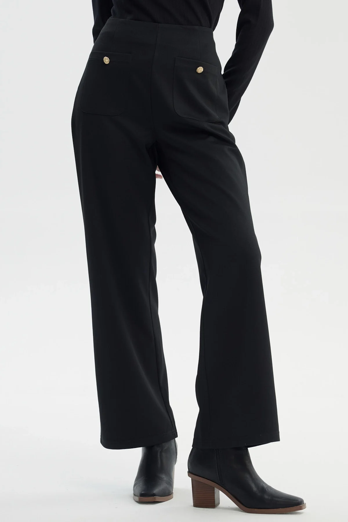 Pantalón Mujer Calce Recto Negro