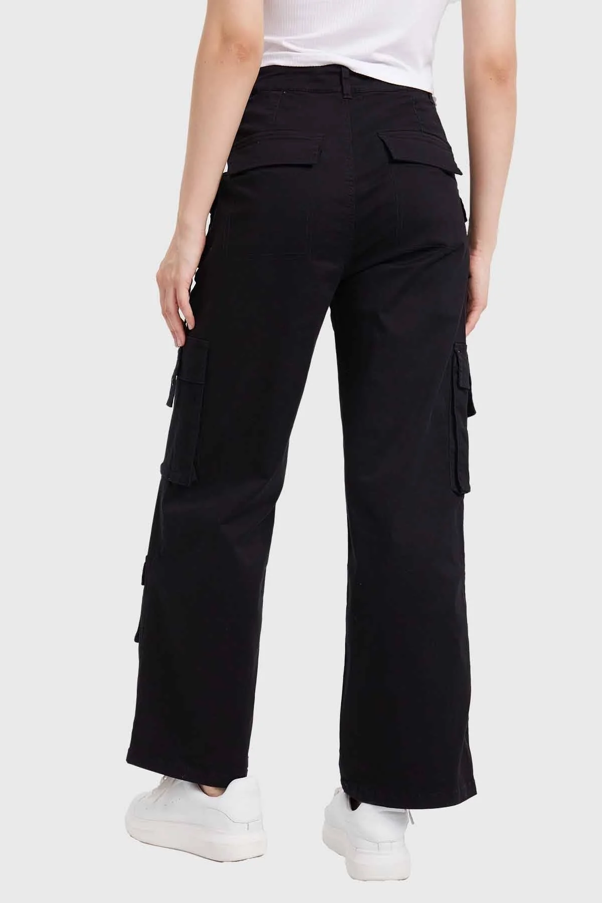 Pantalón Mujer Cargo Tiras Negro - Image 3