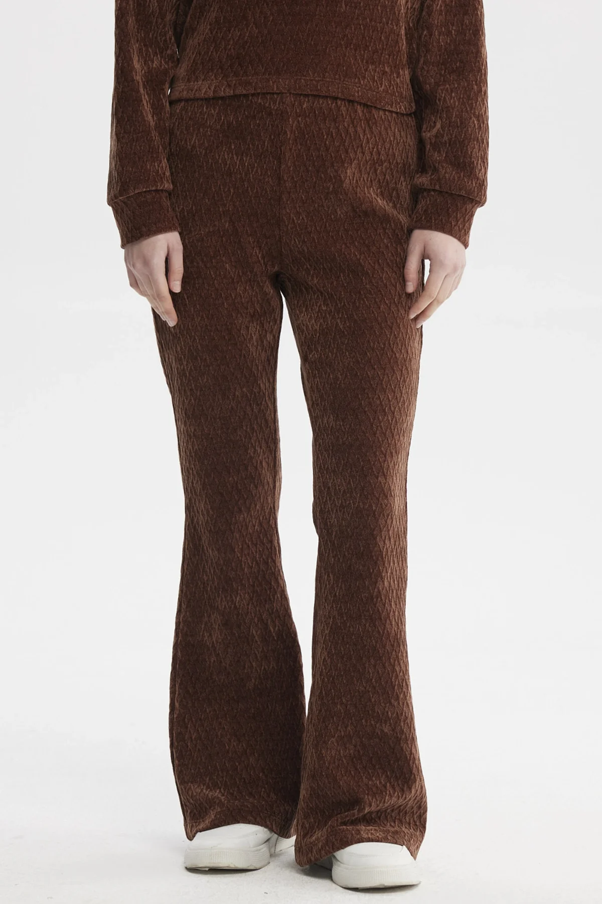 Pantalón Mujer Flare Café
