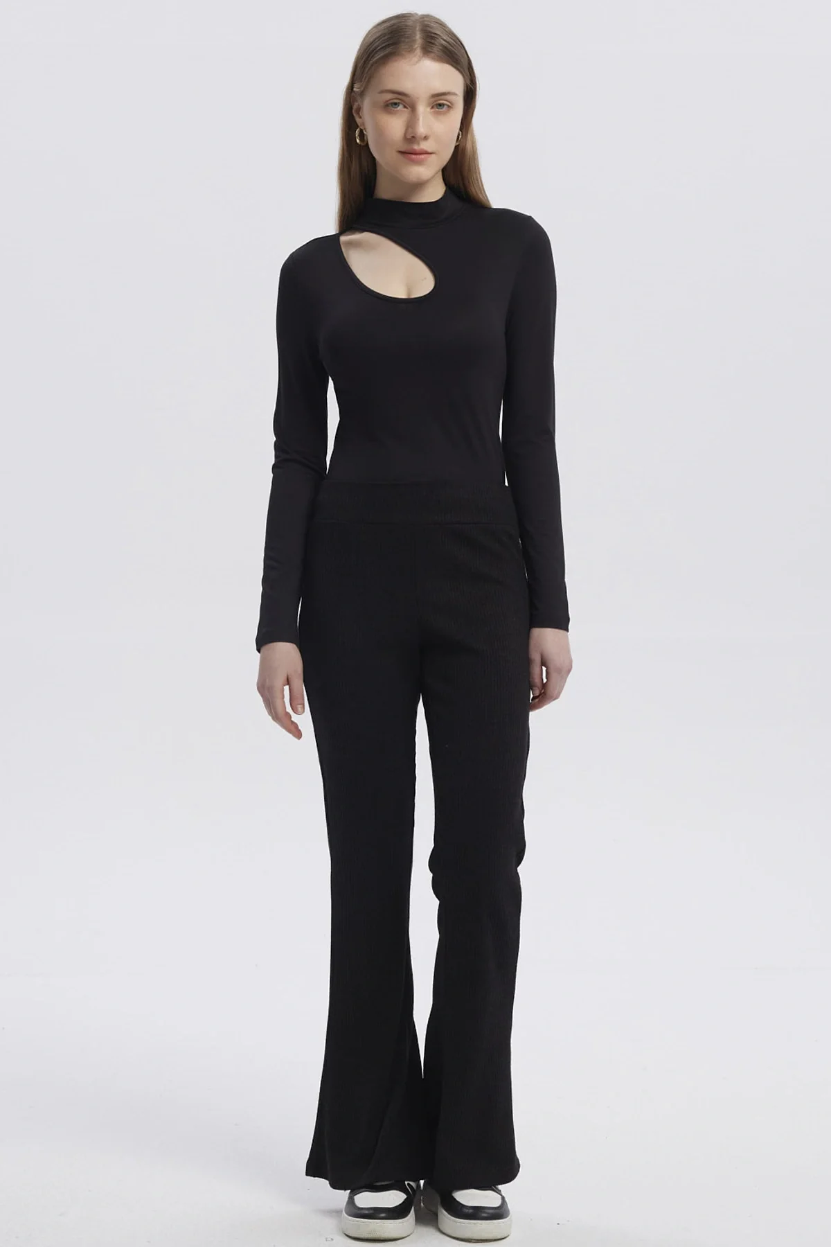 Pantalón Mujer Flare Rib Negro - Image 4