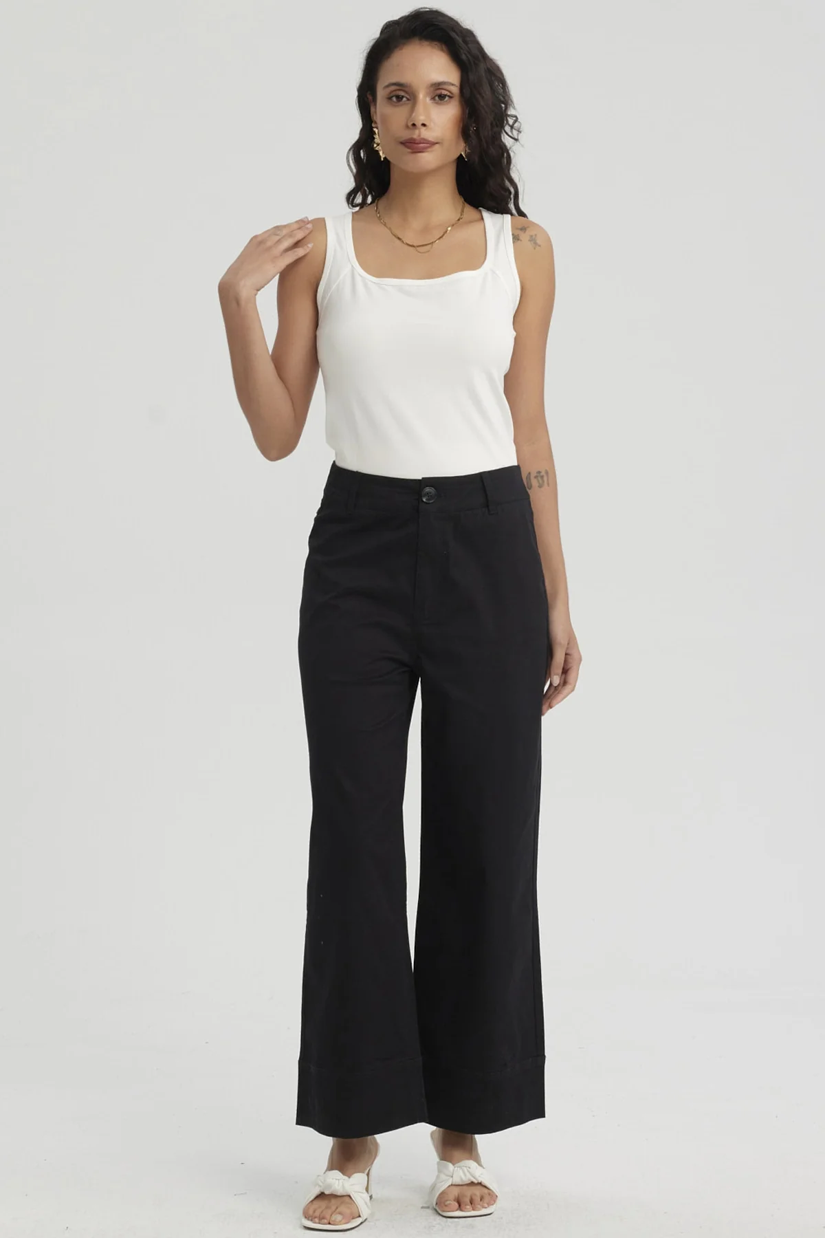 Pantalón Mujer Pliegues Delanteros Negro - Image 4