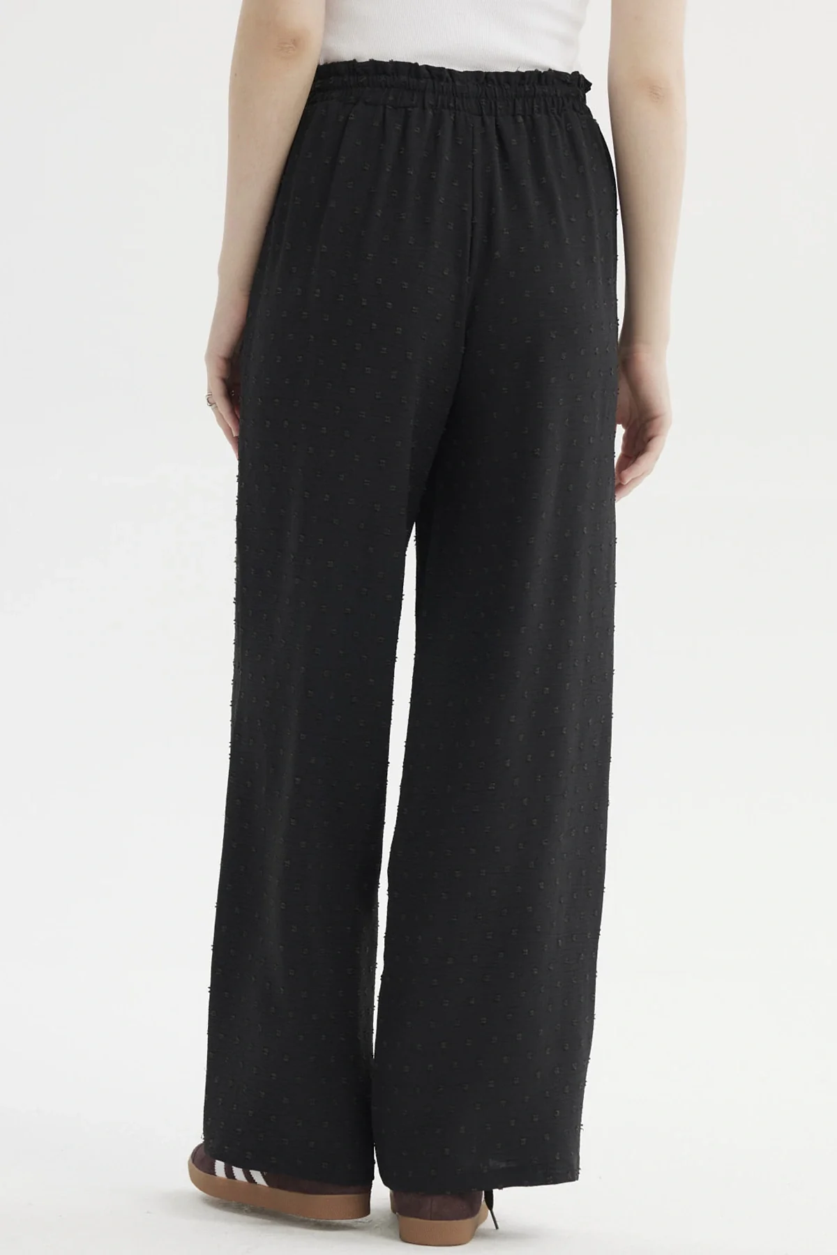 Pantalón Mujer Plumeti Pretina Elasticada Negro - Image 3
