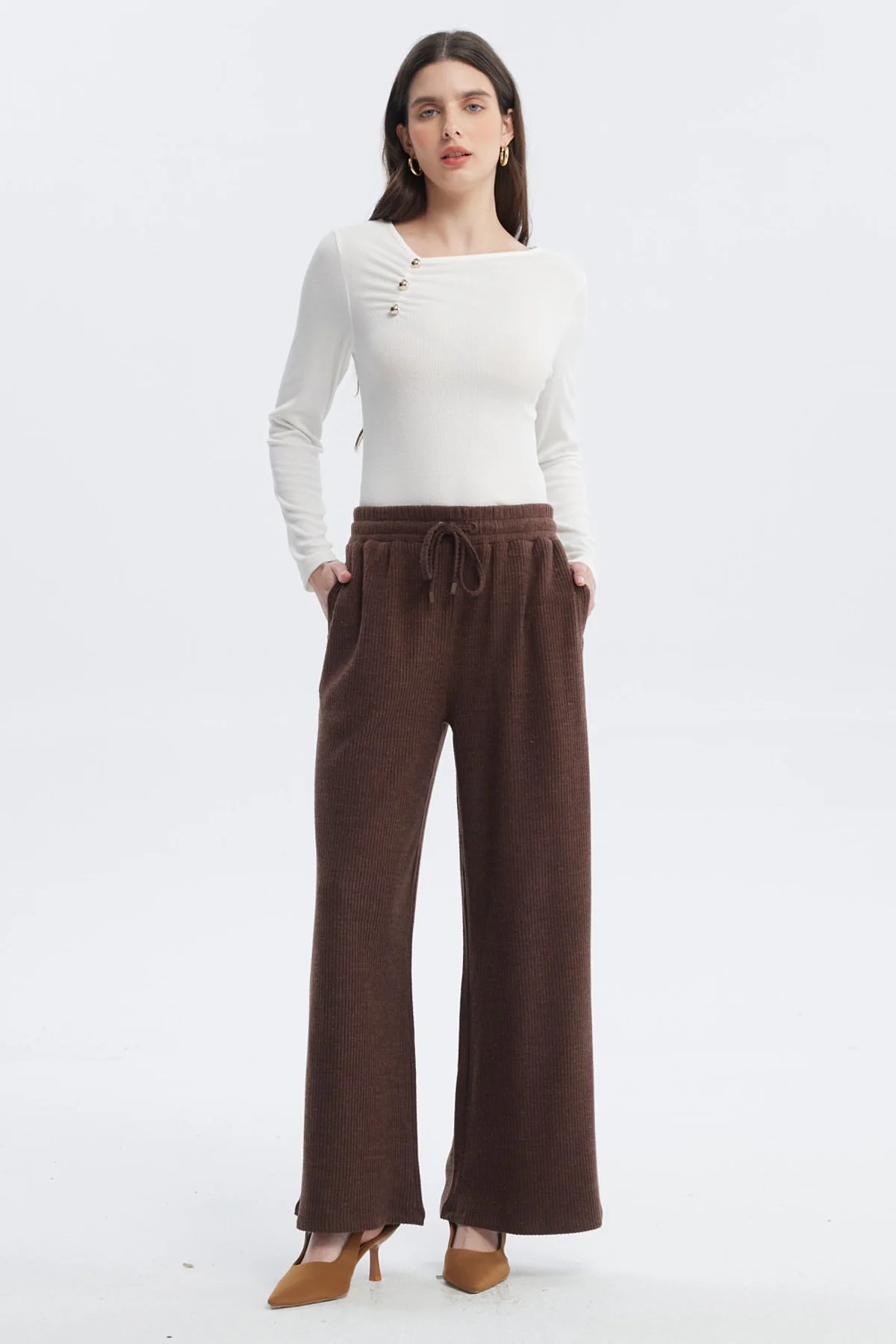 Pantalón Mujer Pretina Con Cordón Chocolate - Image 4