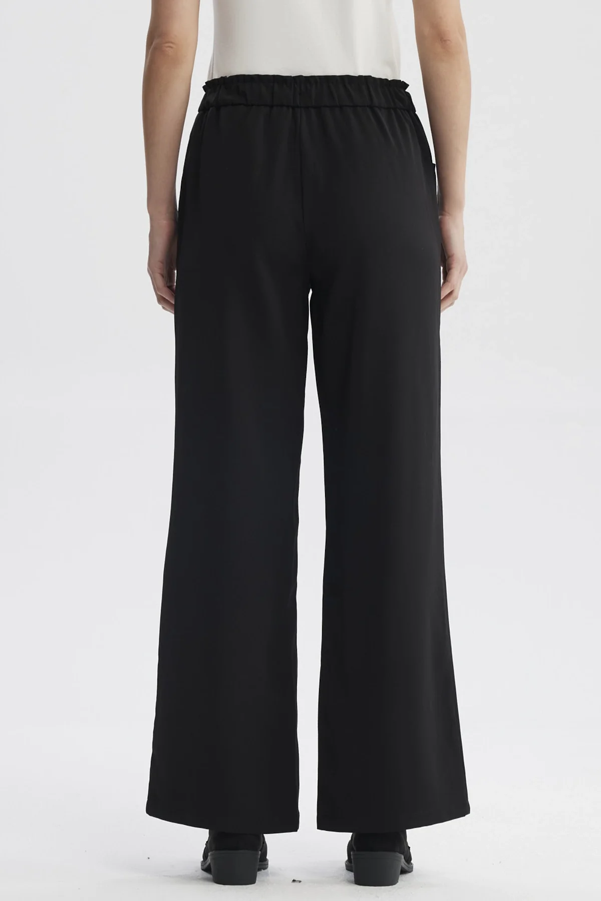 Pantalón Mujer Pretina Con Cordón Negro - Image 3