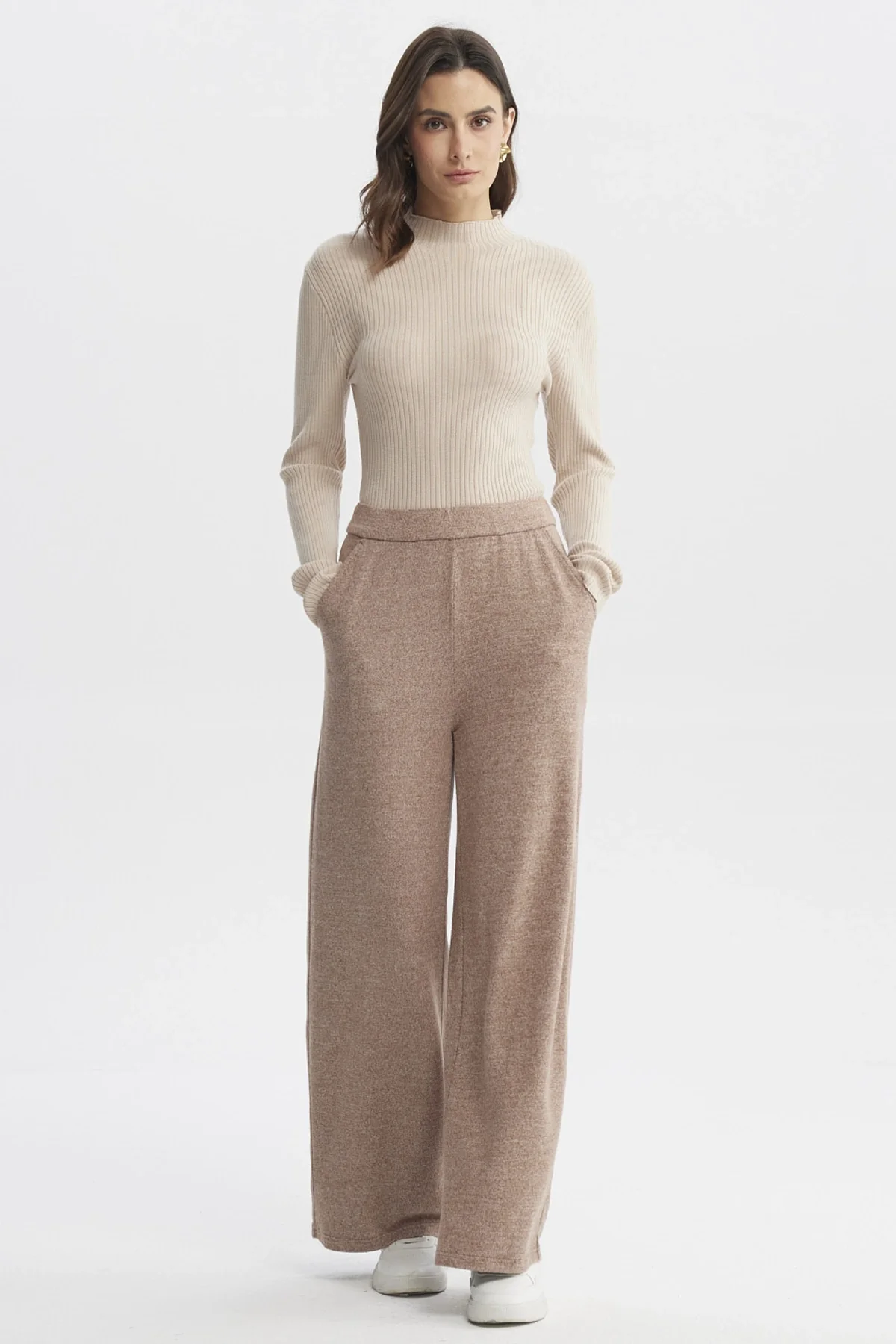 Pantalón Mujer Recto Café - Image 4