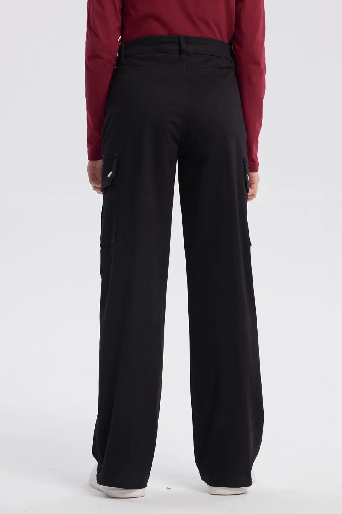 Pantalón Niña Baggy Cargo Negro - Image 3